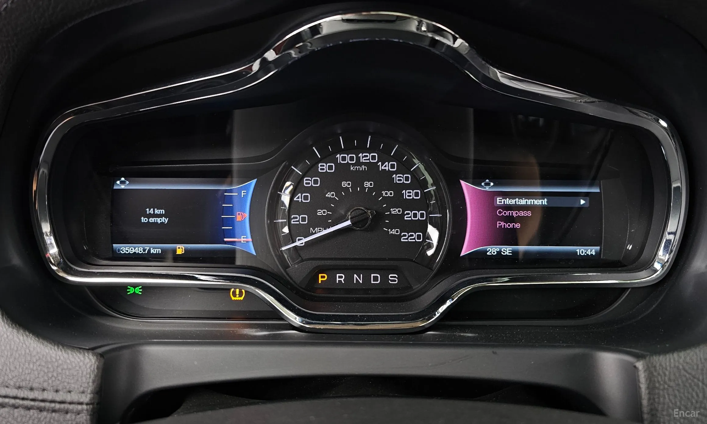 Lincoln MKT превью 8
