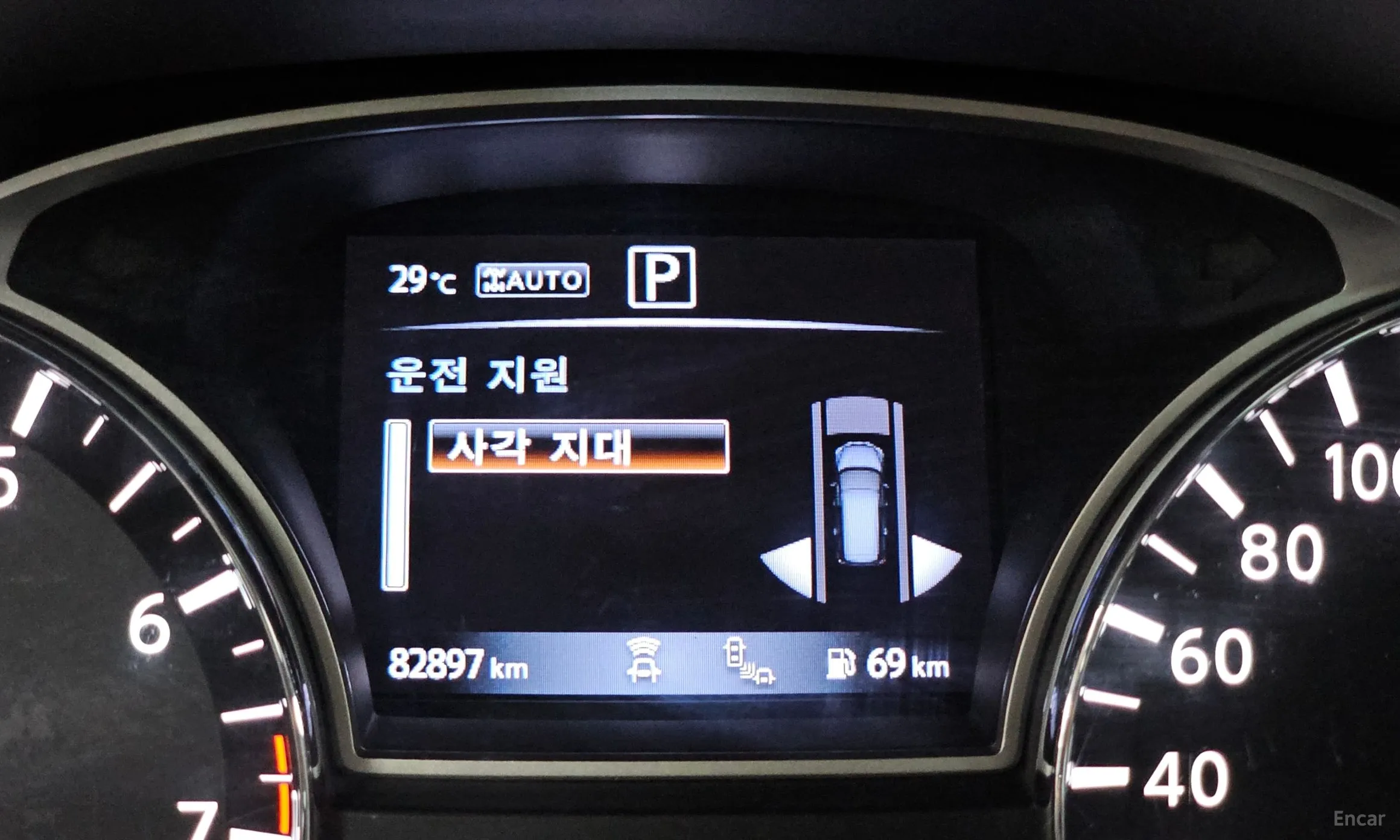 Nissan Pathfinder Gen 4 превью 17