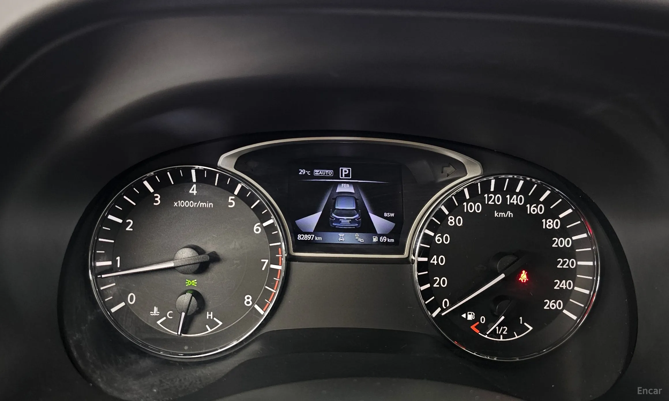 Nissan Pathfinder Gen 4 превью 8