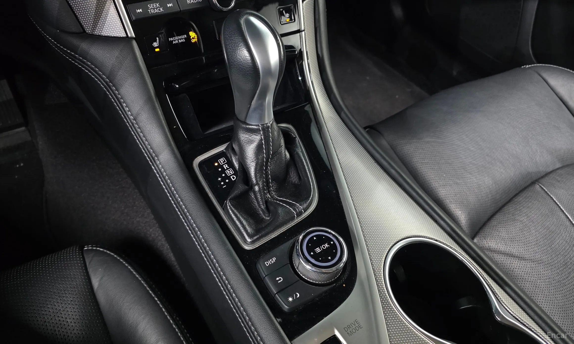 Infiniti Q50 превью 9