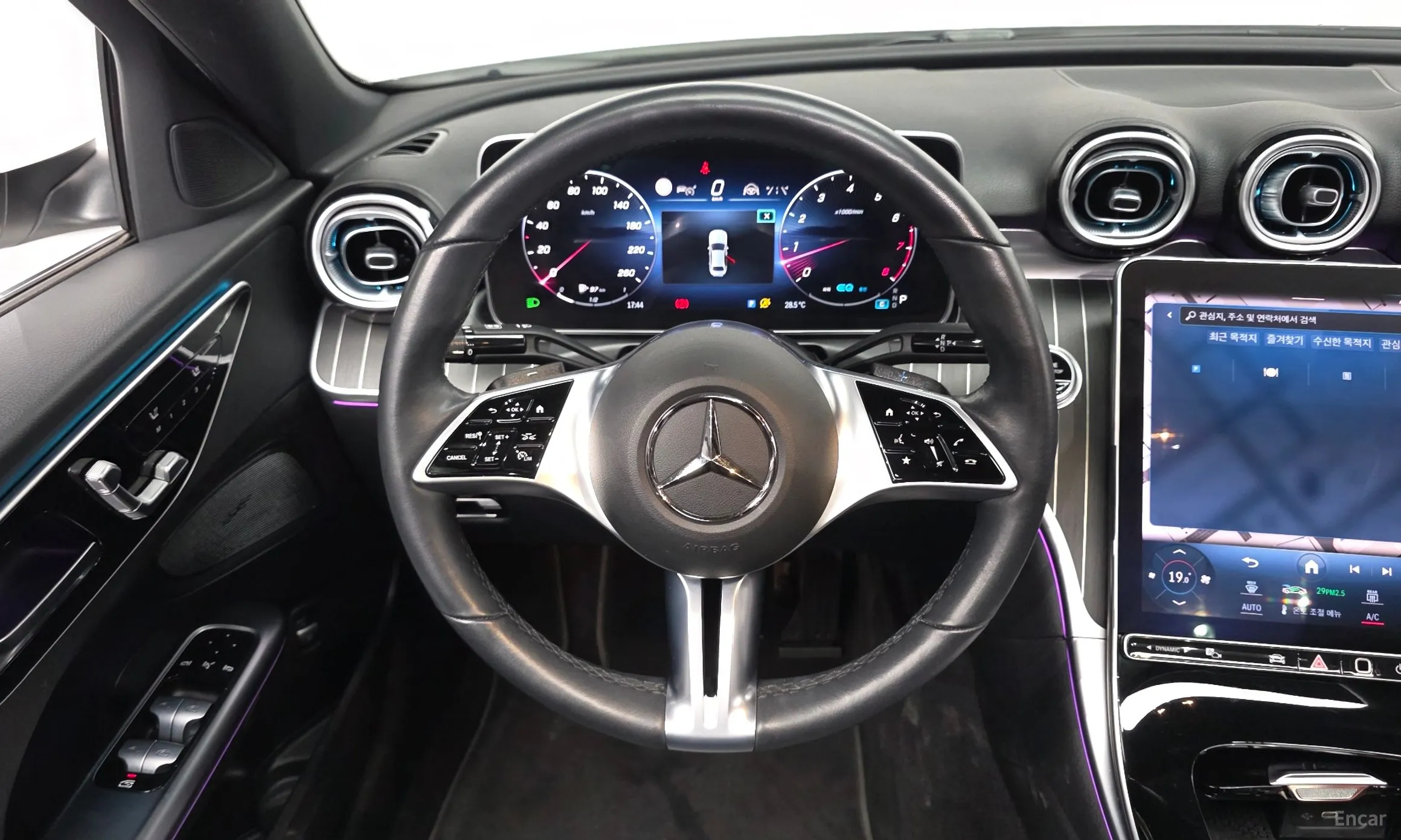 Mercedes Benz C-Class W206 превью 13