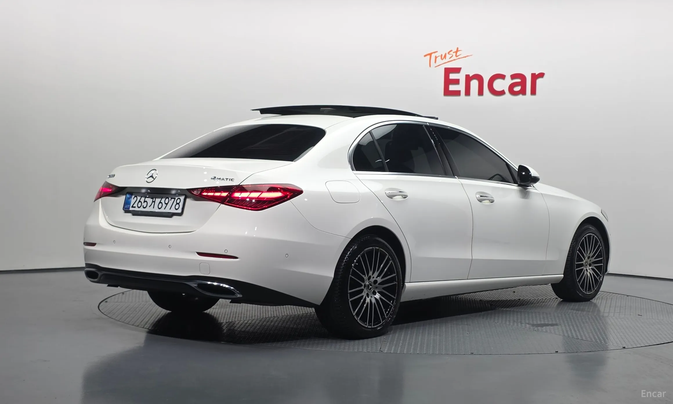 Mercedes Benz C-Class W206