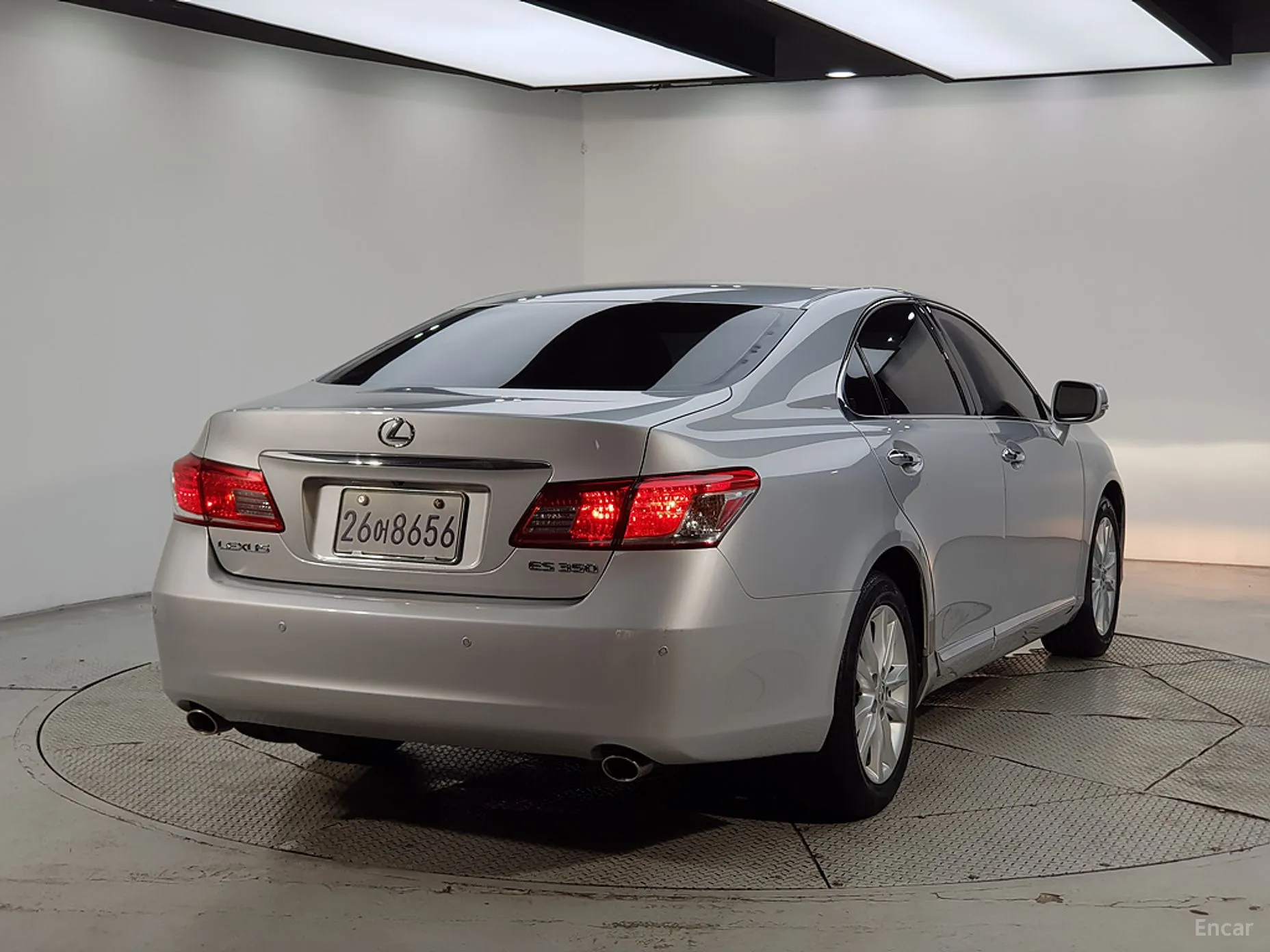 Lexus ES350 превью 4