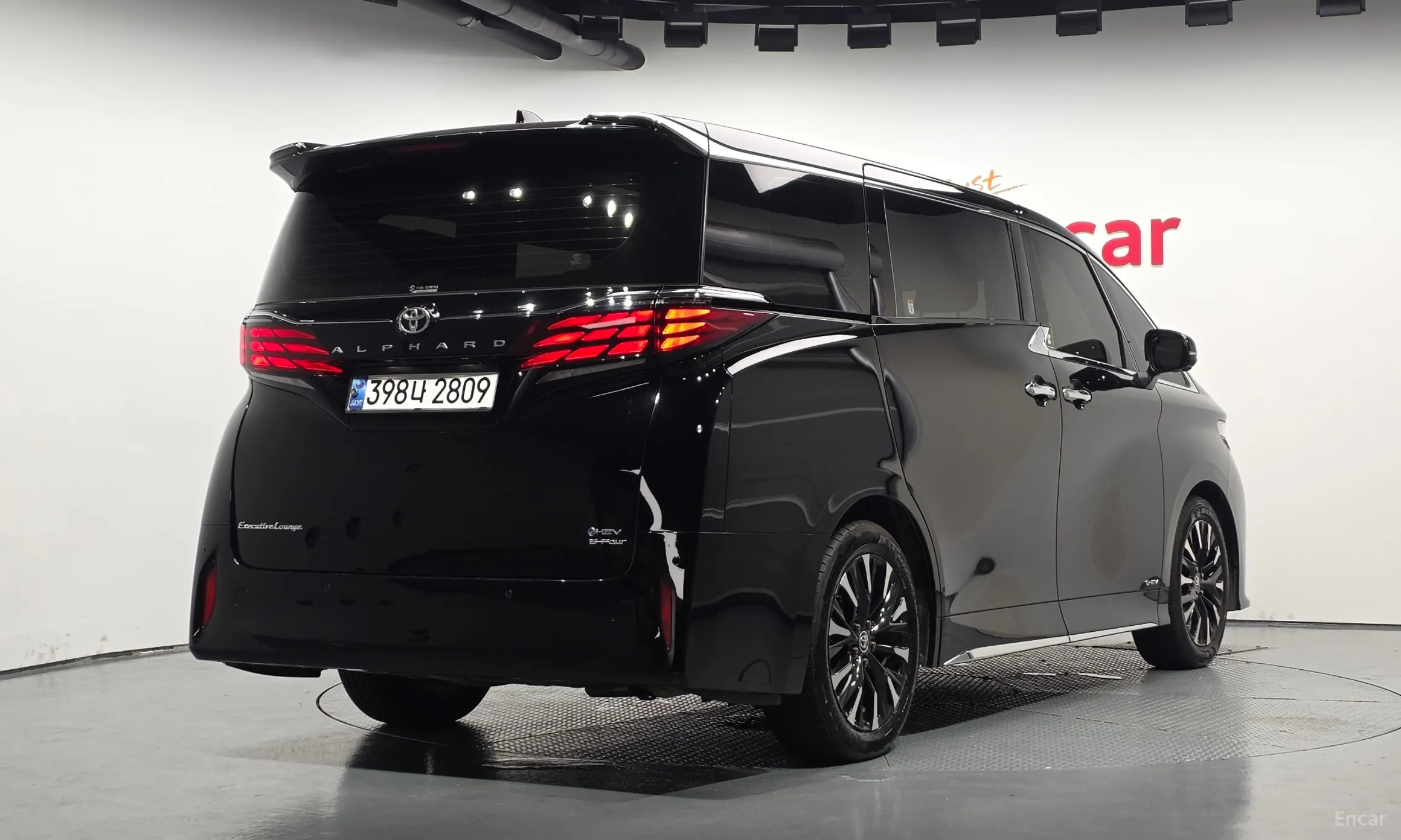 Toyota Alphard 4th Generation превью 2