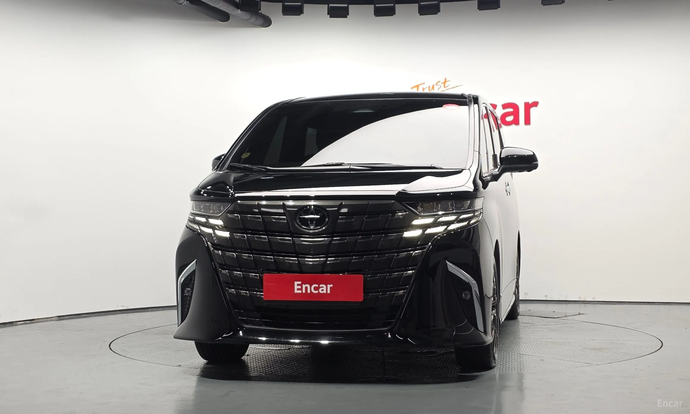 Toyota Alphard 4th Generation превью 3