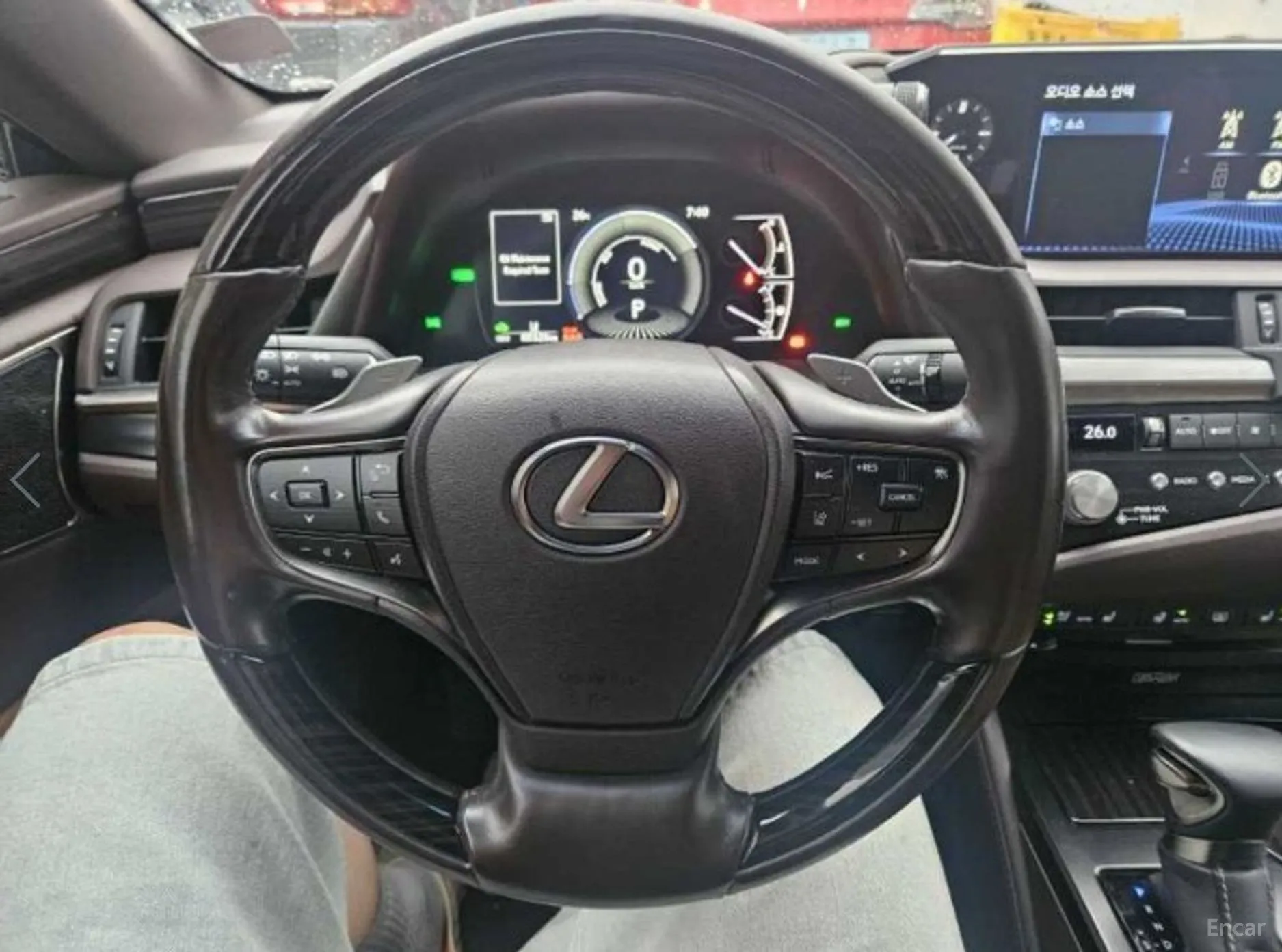 Lexus ES300h 7th Generation превью 7
