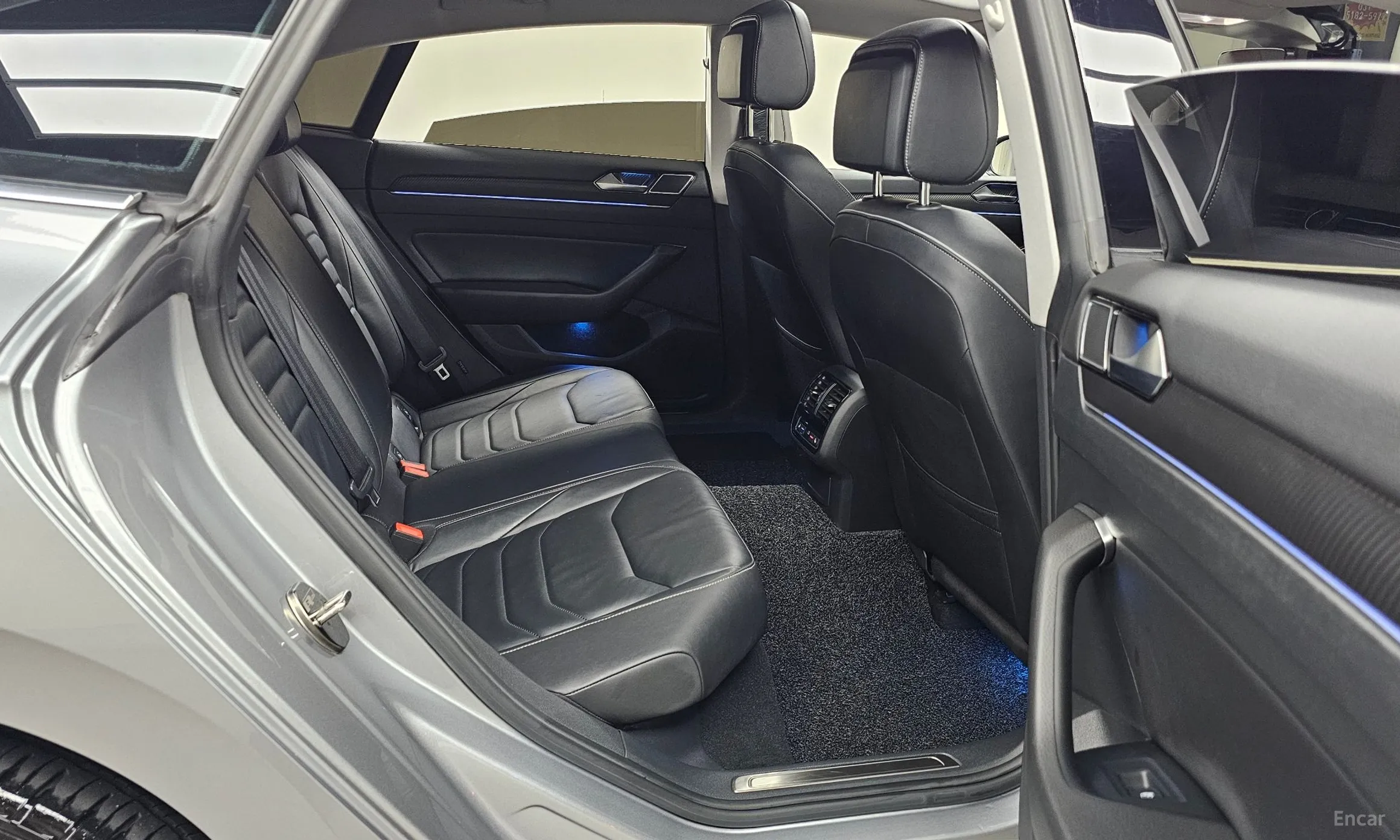 Volkswagen Ateon превью 11