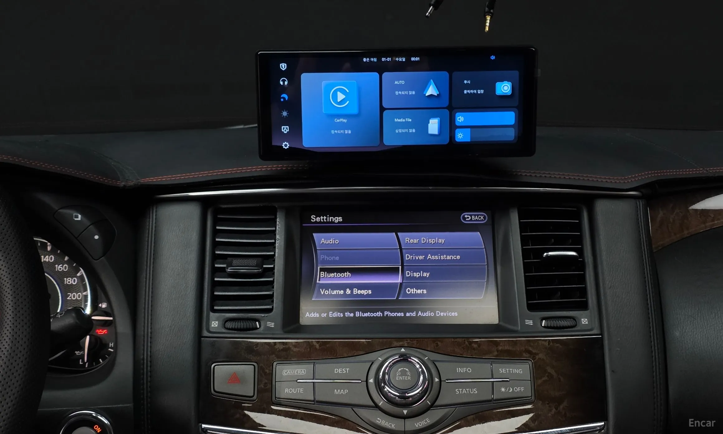 Infiniti QX56 превью 14