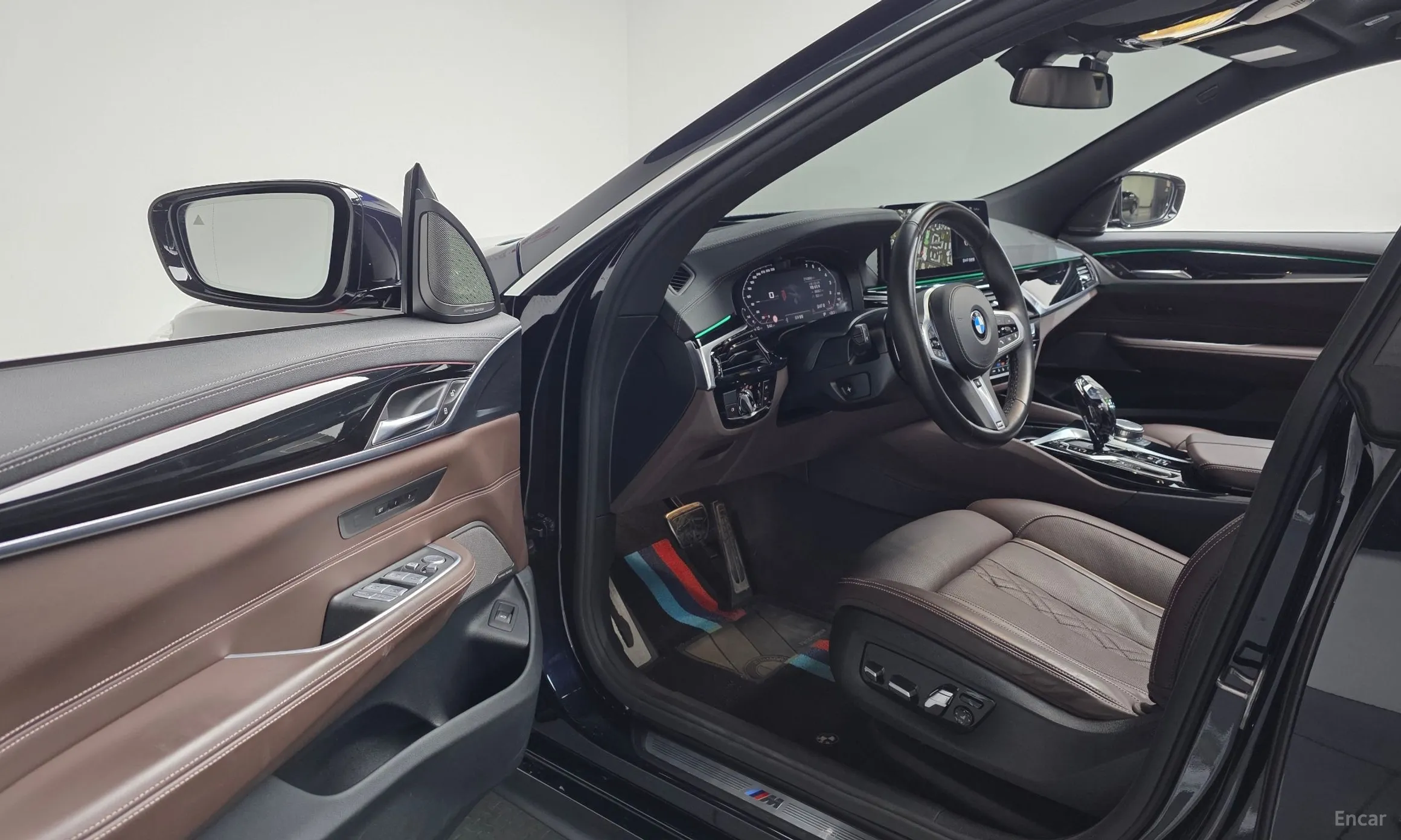 BMW 6-Series GT (G32) превью 10