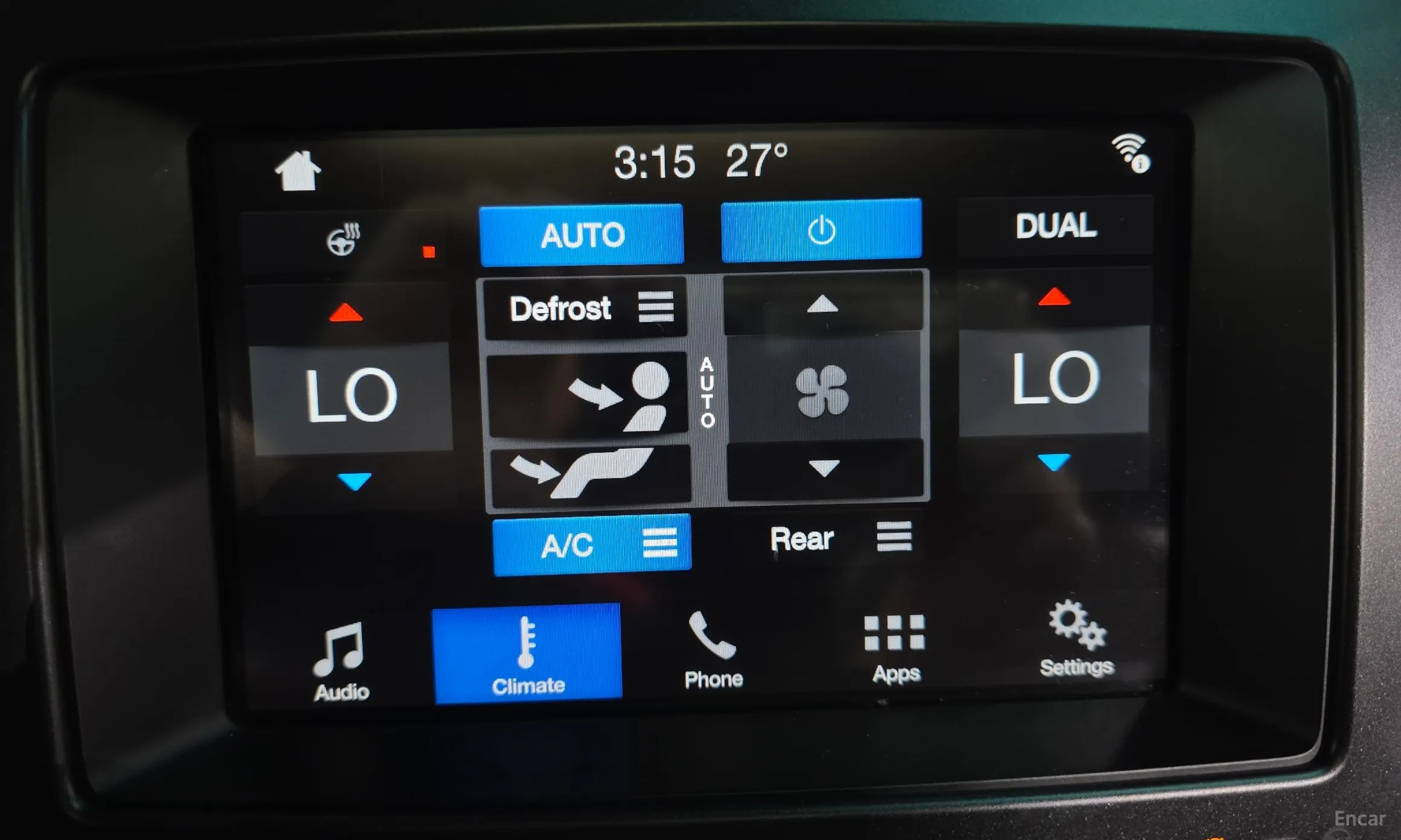 Ford Explorer превью 18