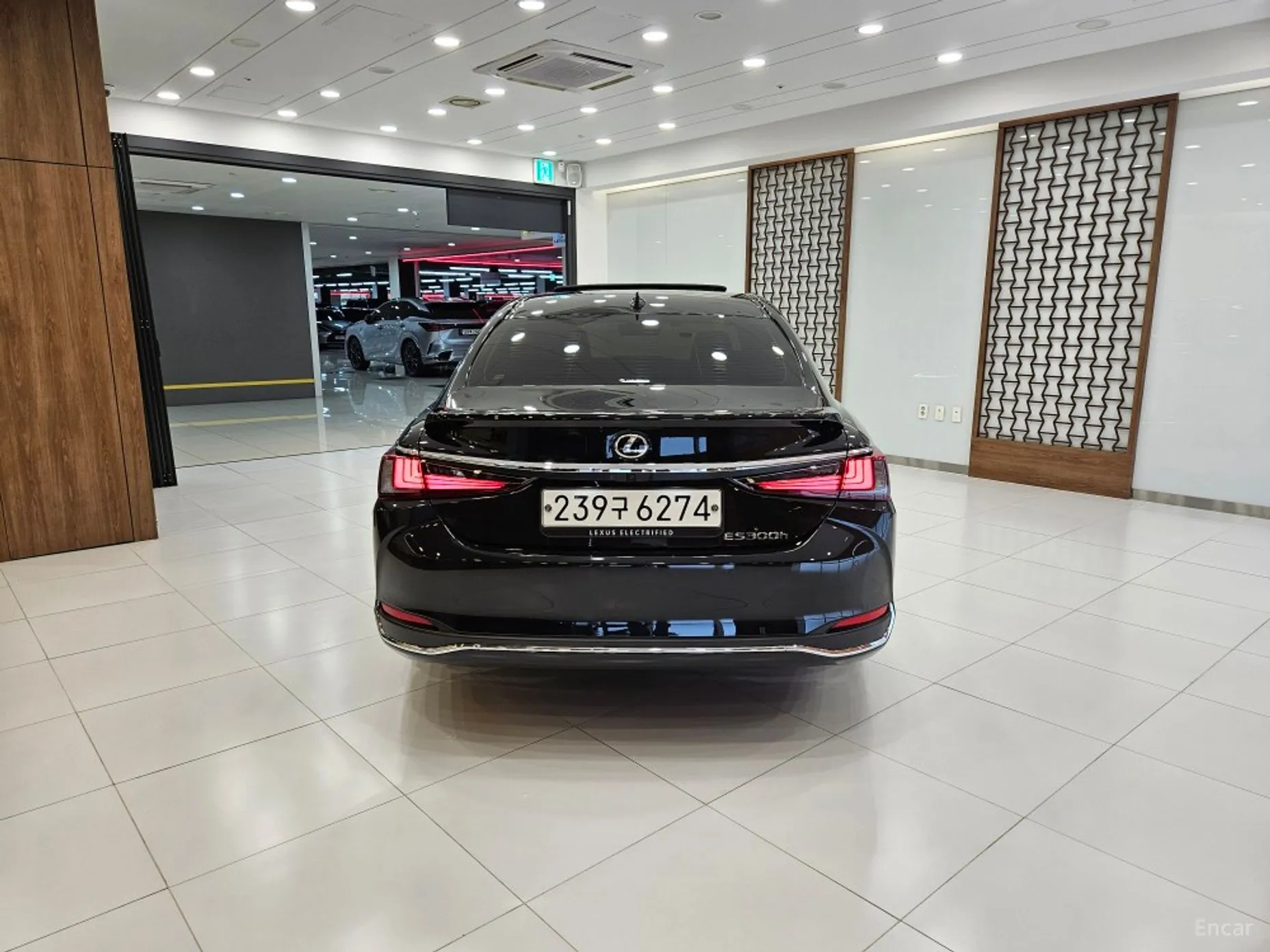 Lexus ES300h 7th Generation превью 4