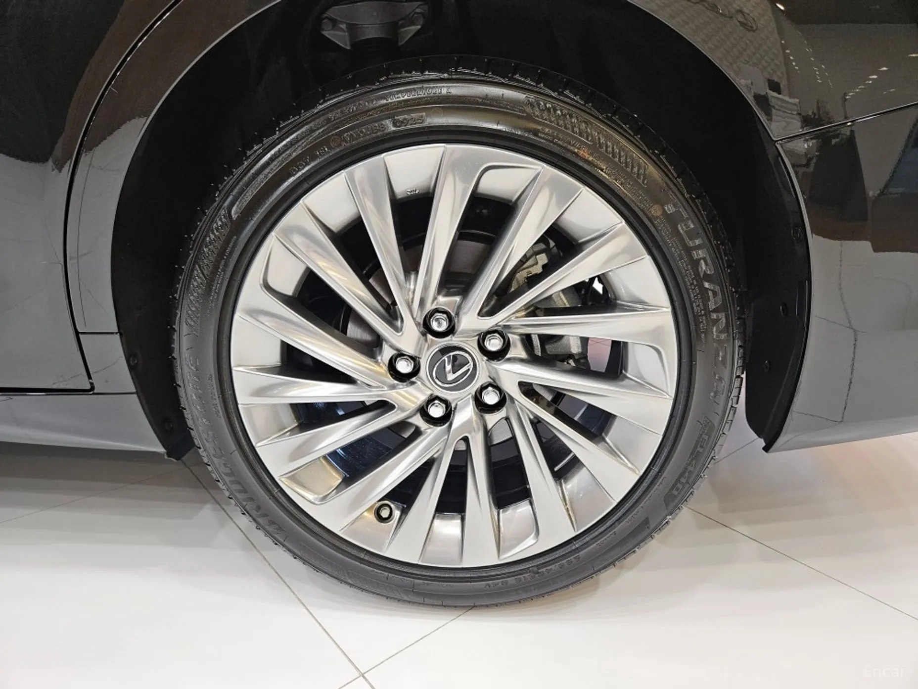 Lexus ES300h 7th Generation превью 6