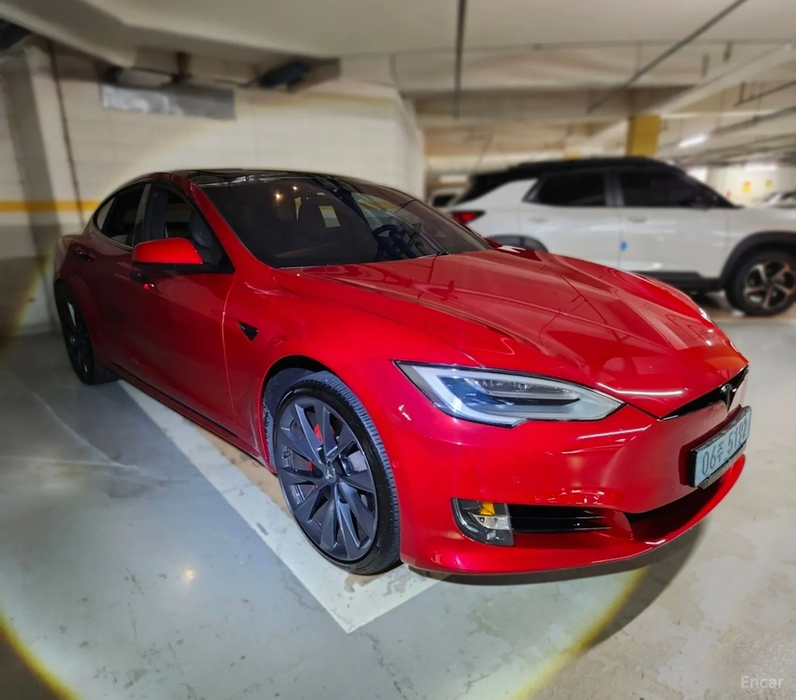 Tesla Model S превью 11
