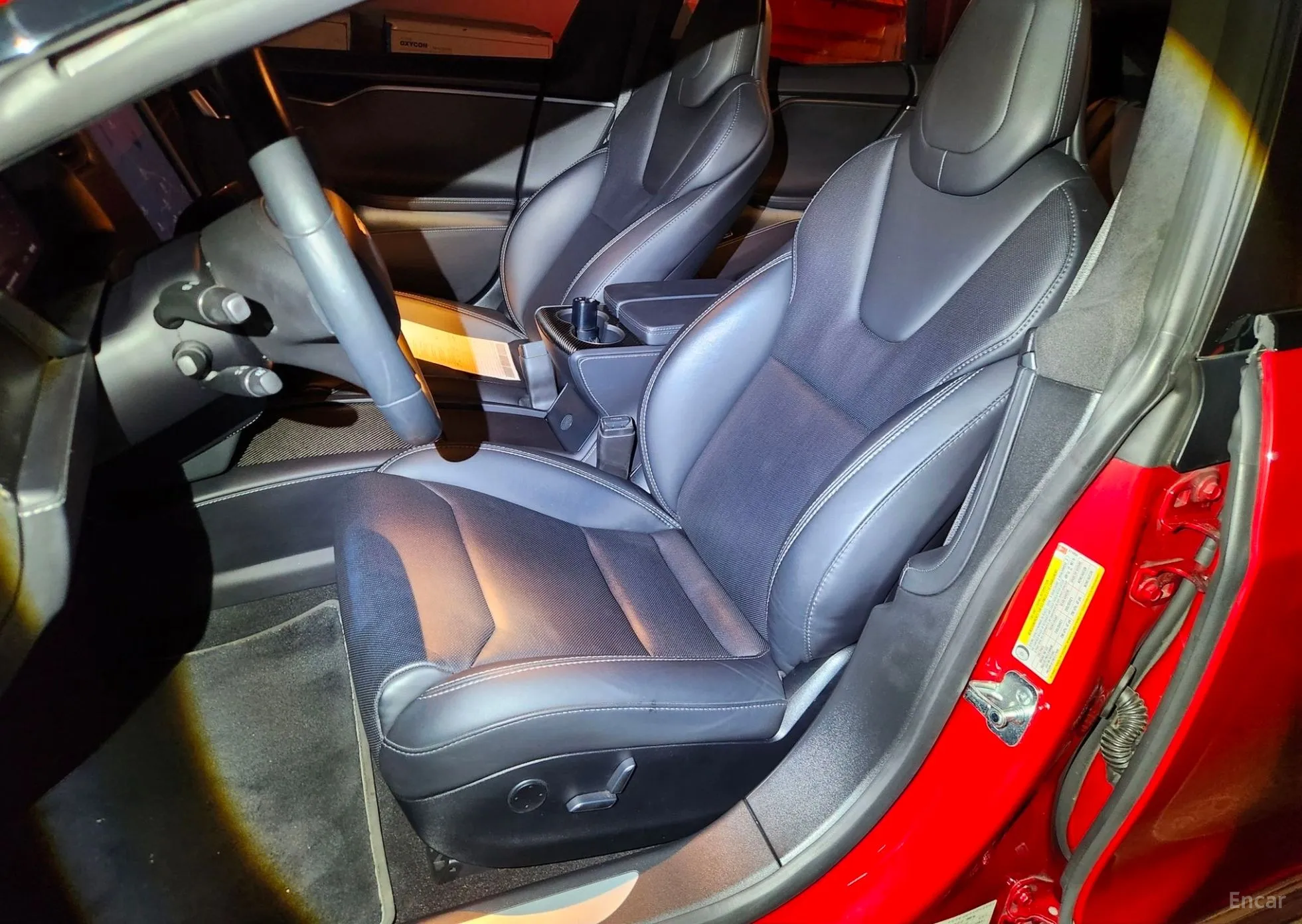 Tesla Model S превью 7