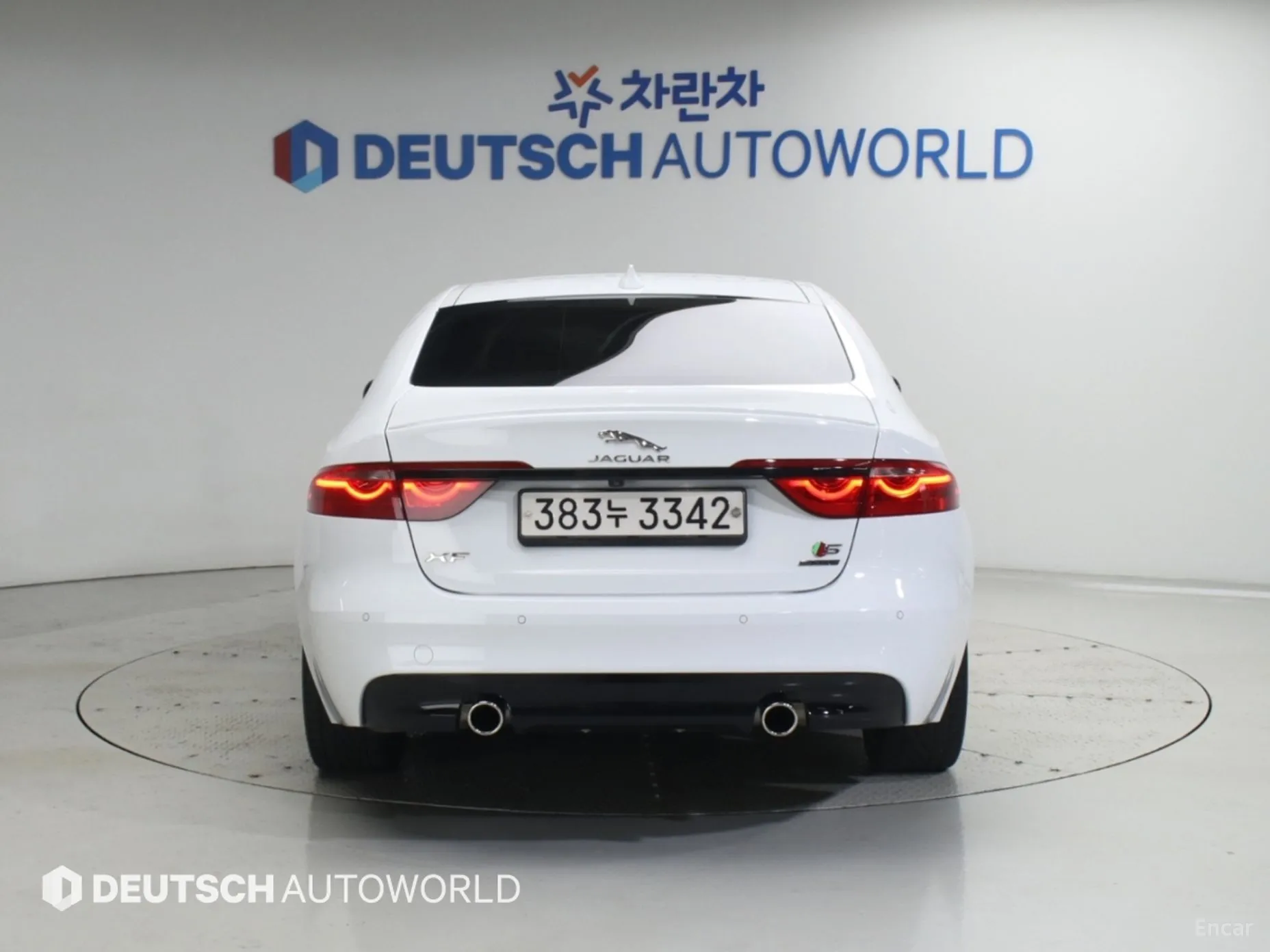 Jaguar XF (x260) превью 5