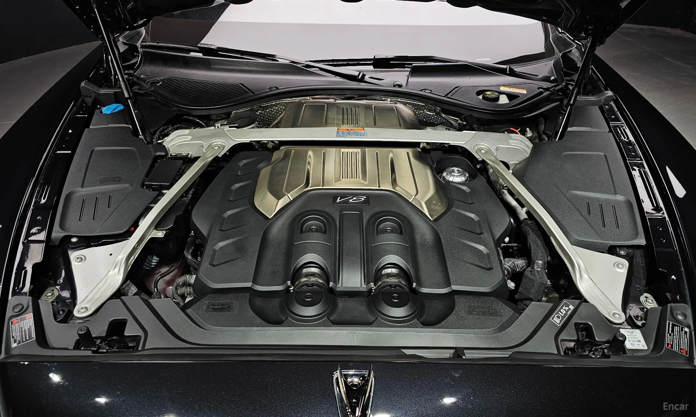 Bentley Flying Spur 3rd Generation превью 6