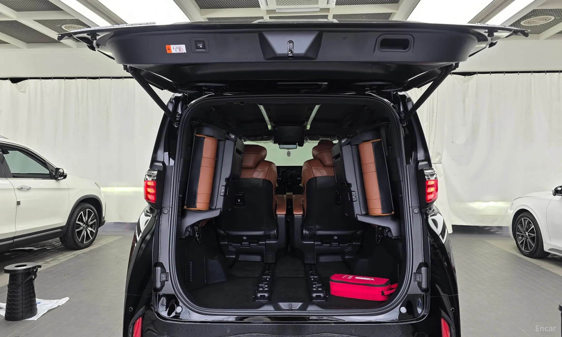Toyota Alphard 4th Generation превью 20