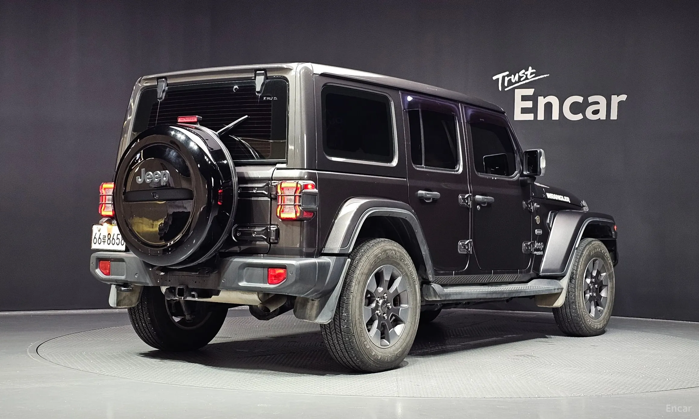 Jeep Wrangler (JL)