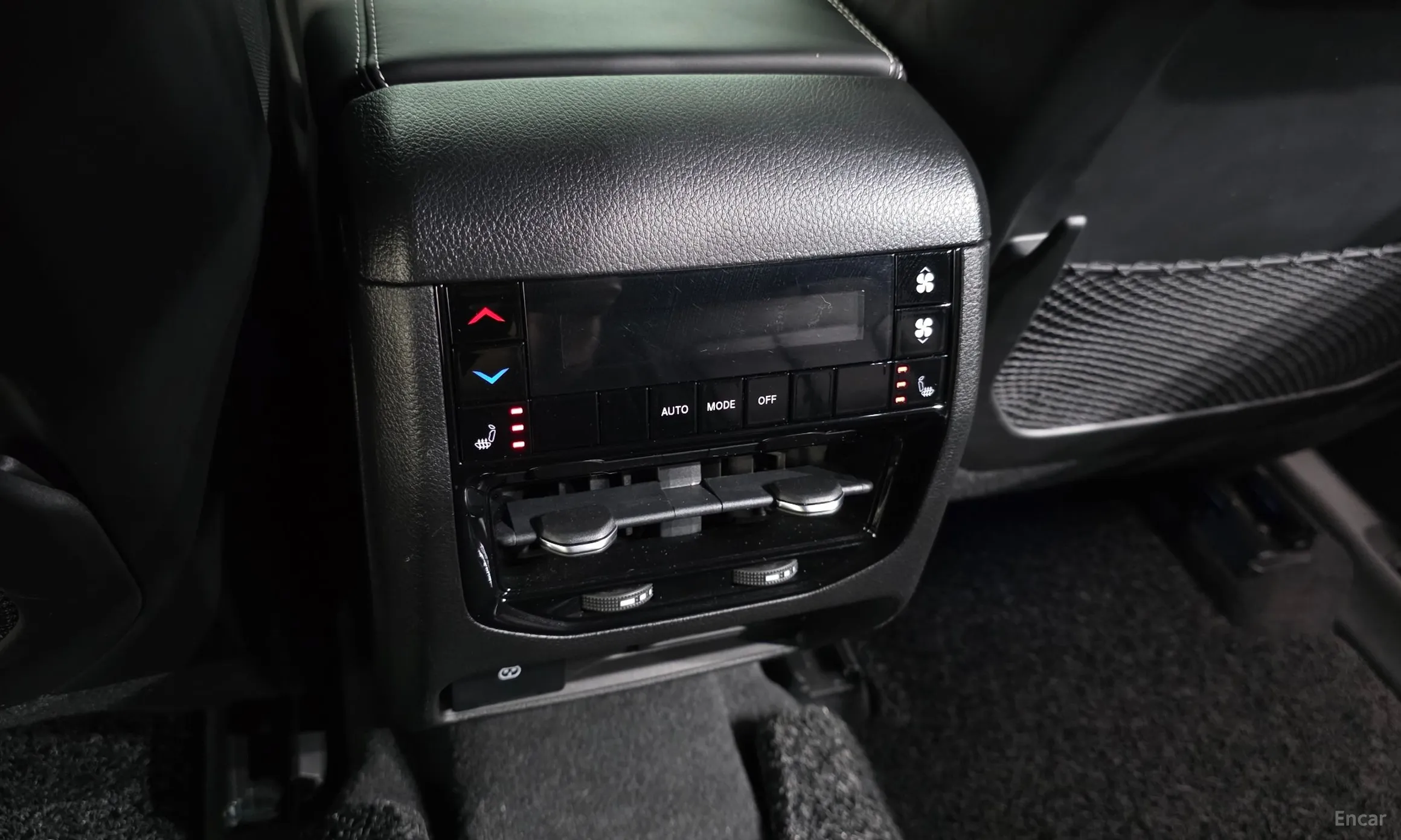 Jeep Grand Cherokee (WL) превью 18