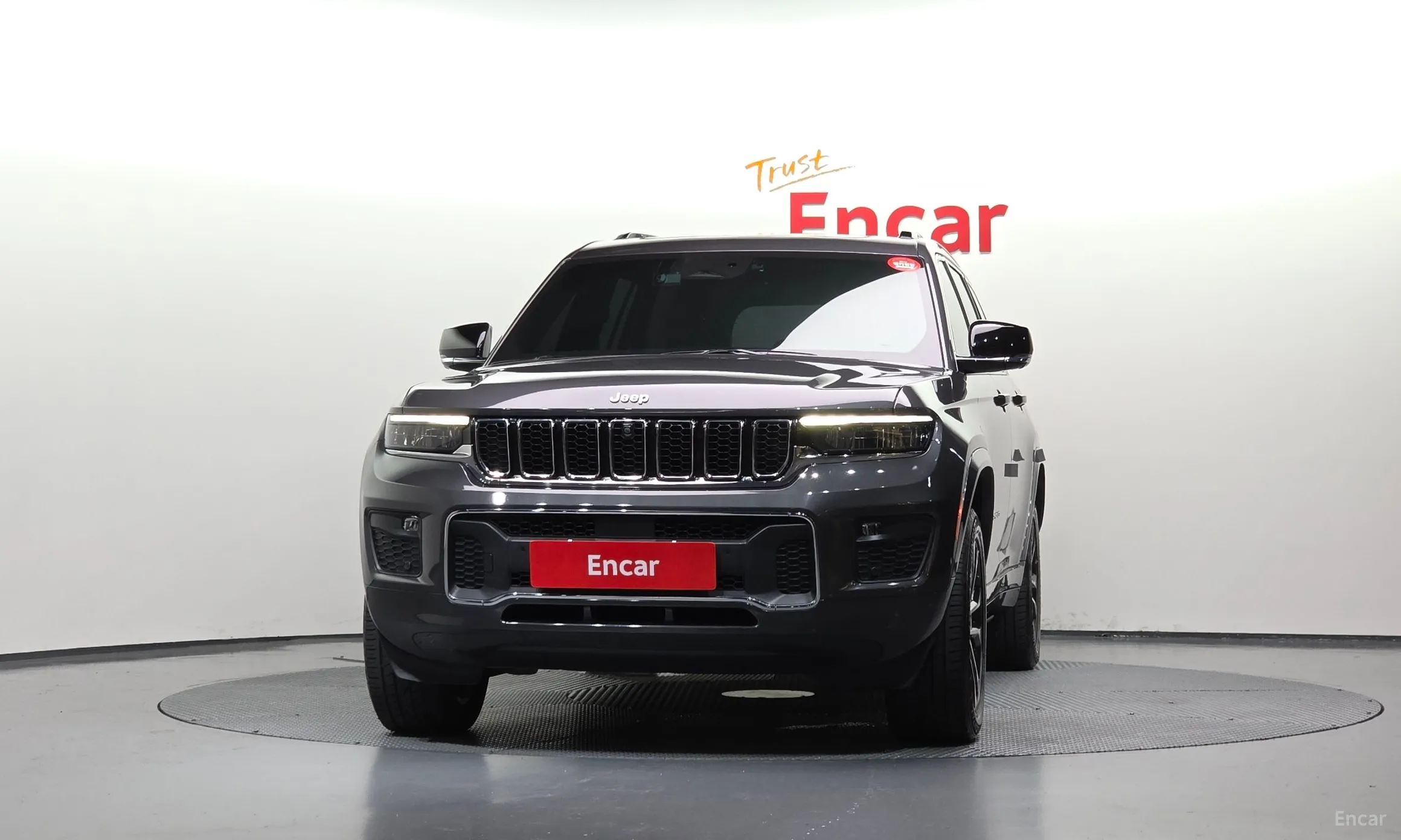 Jeep Grand Cherokee (WL) превью 3