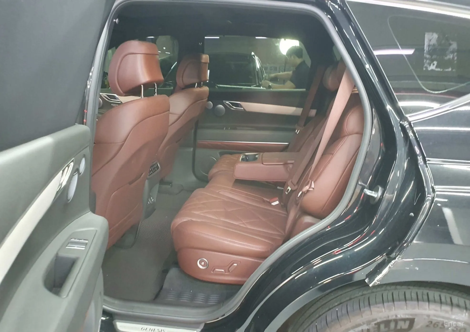 Genesis GV80 превью 6