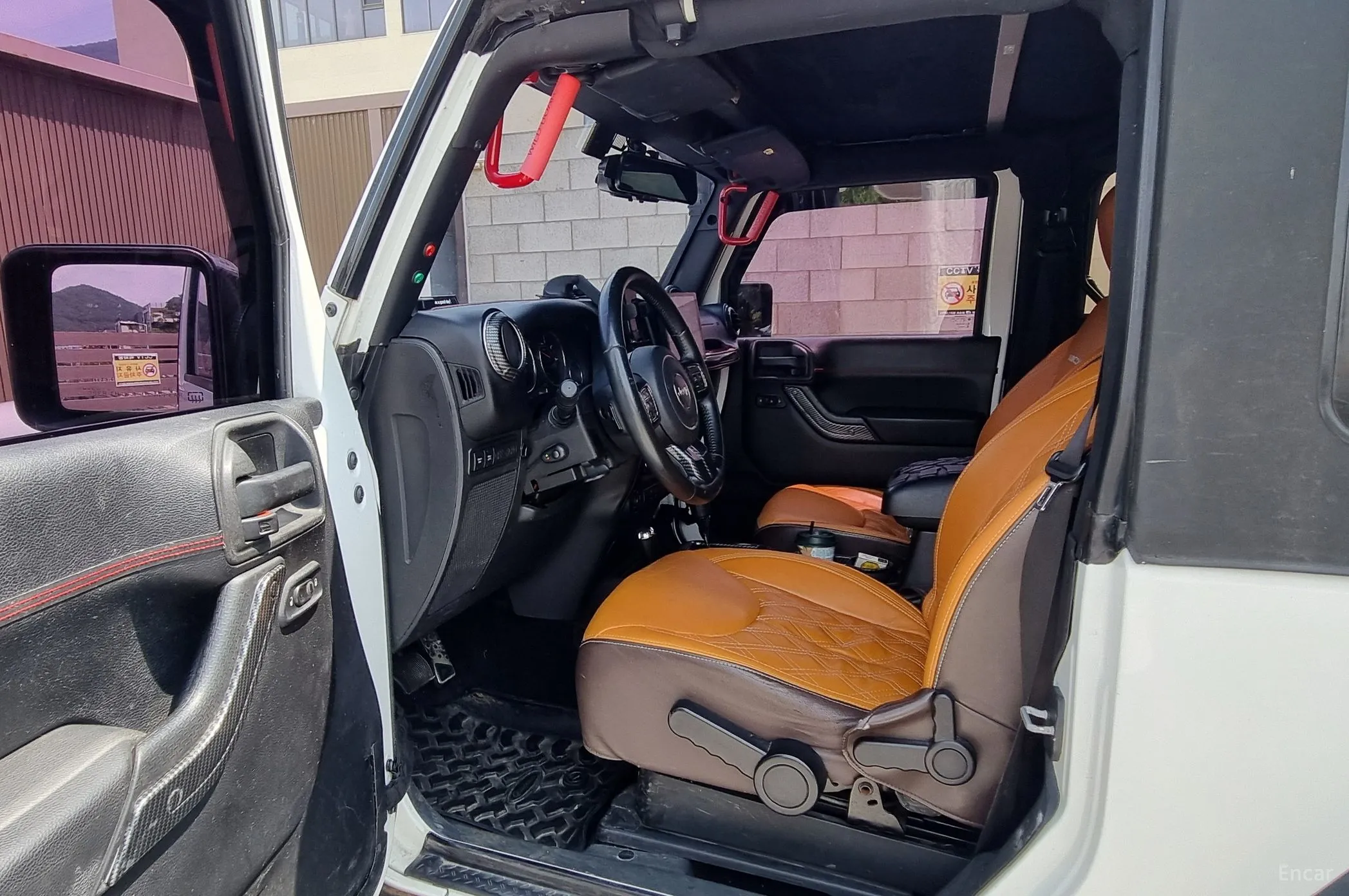 Jeep Wrangler (JK) превью 10