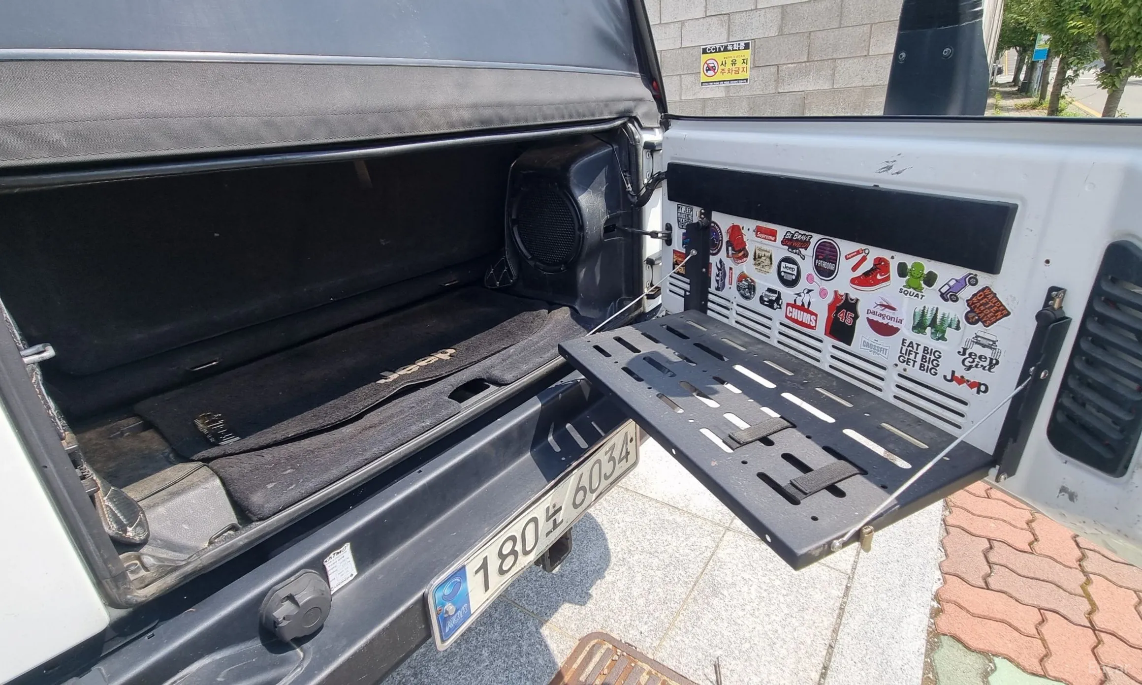 Jeep Wrangler (JK) превью 15
