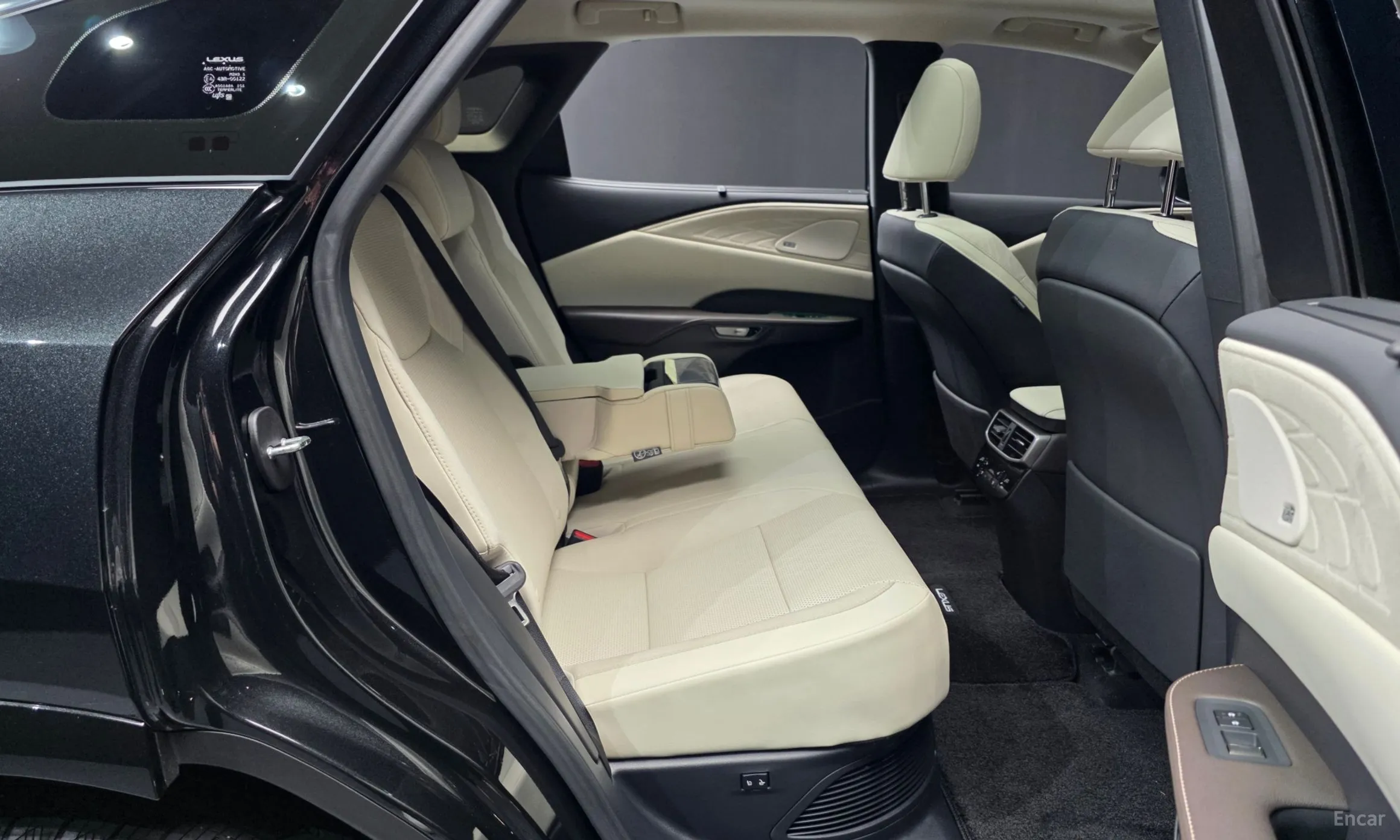 Lexus RX450h + 5th Gen превью 12
