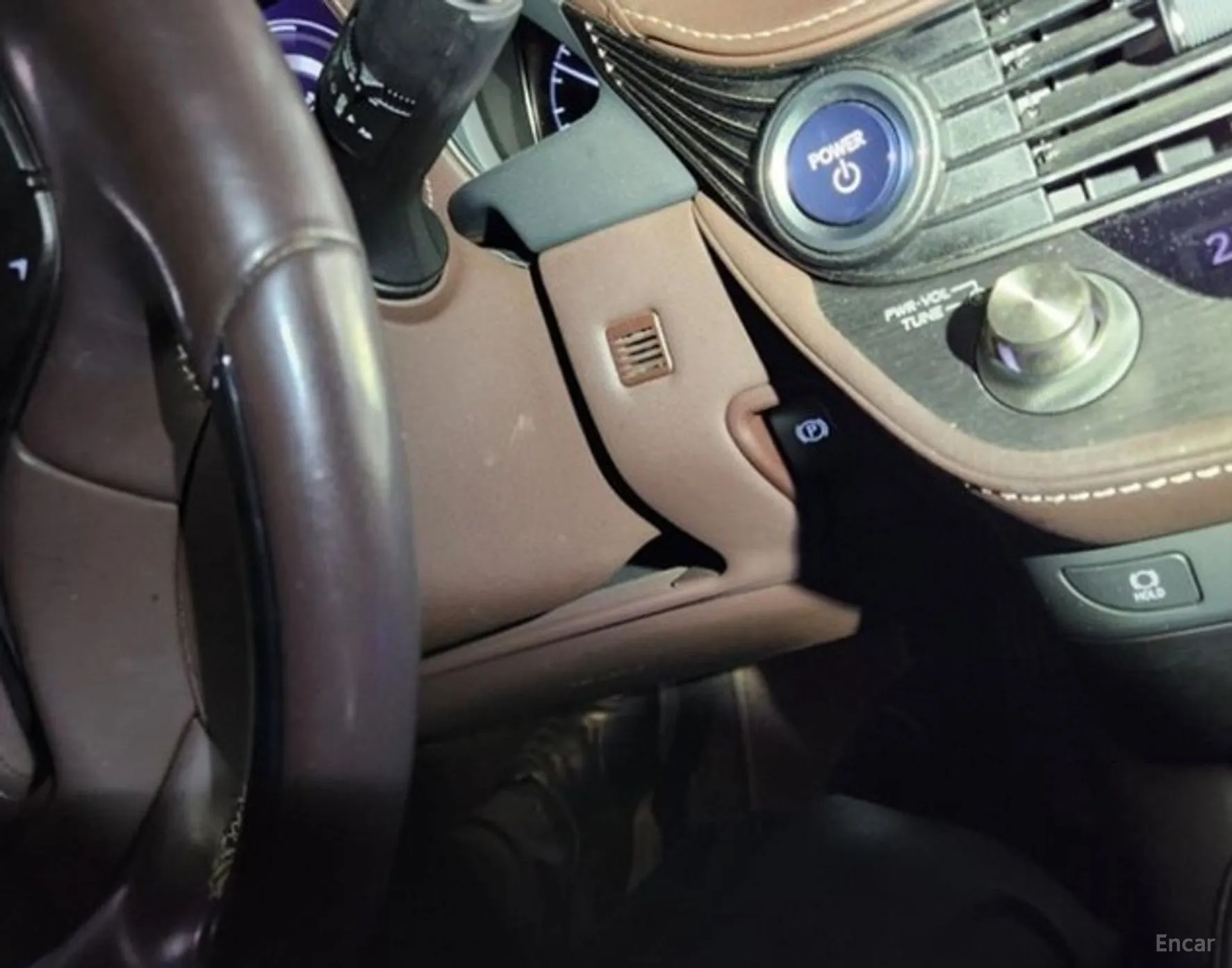 Lexus LS500h Gen 5 превью 14