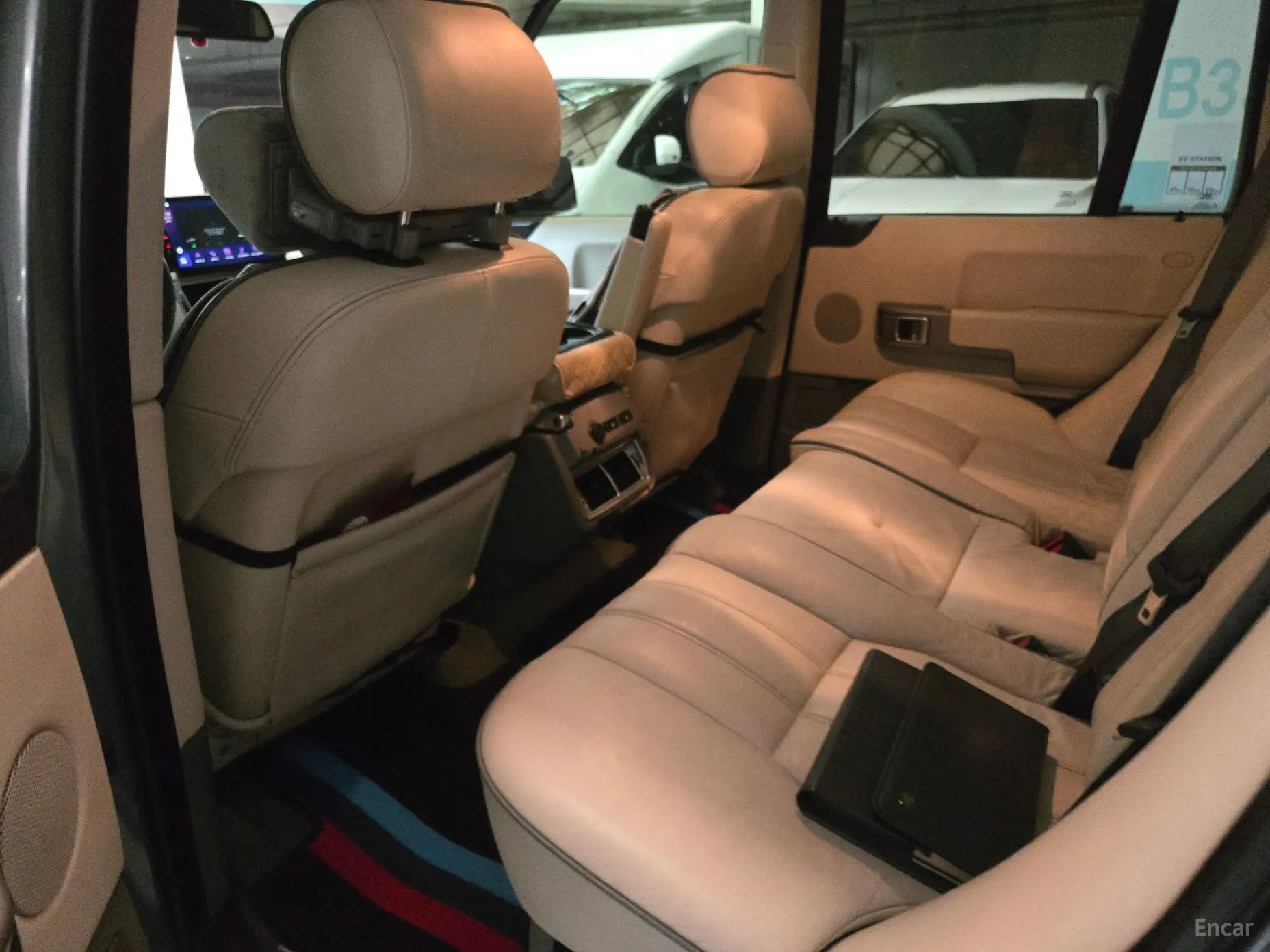 Land Rover Range Rover превью 14