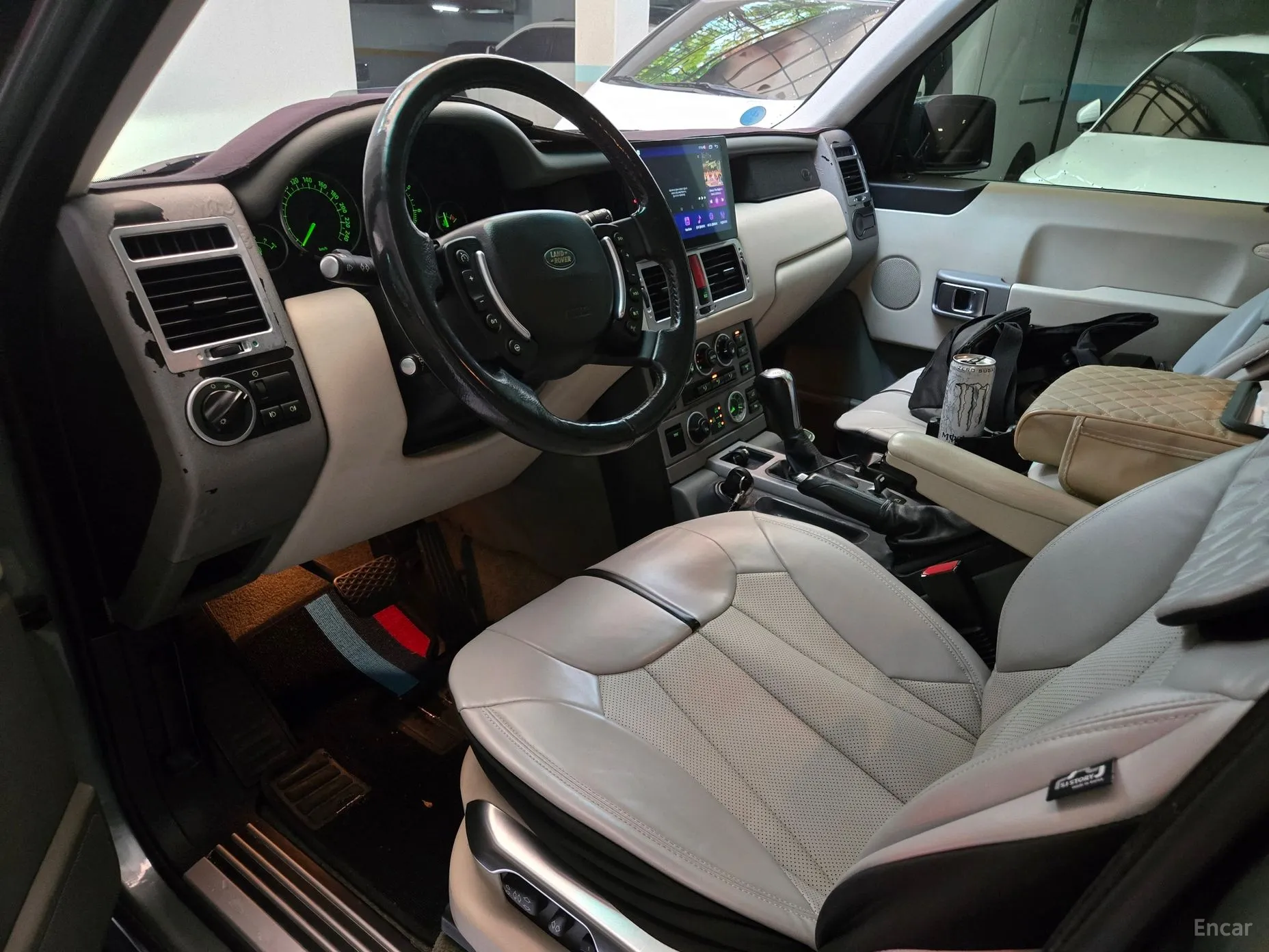 Land Rover Range Rover превью 18