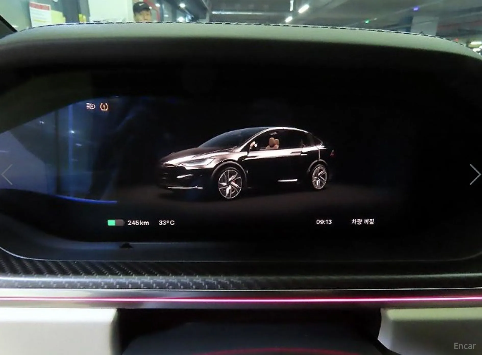 Tesla Model X превью 10