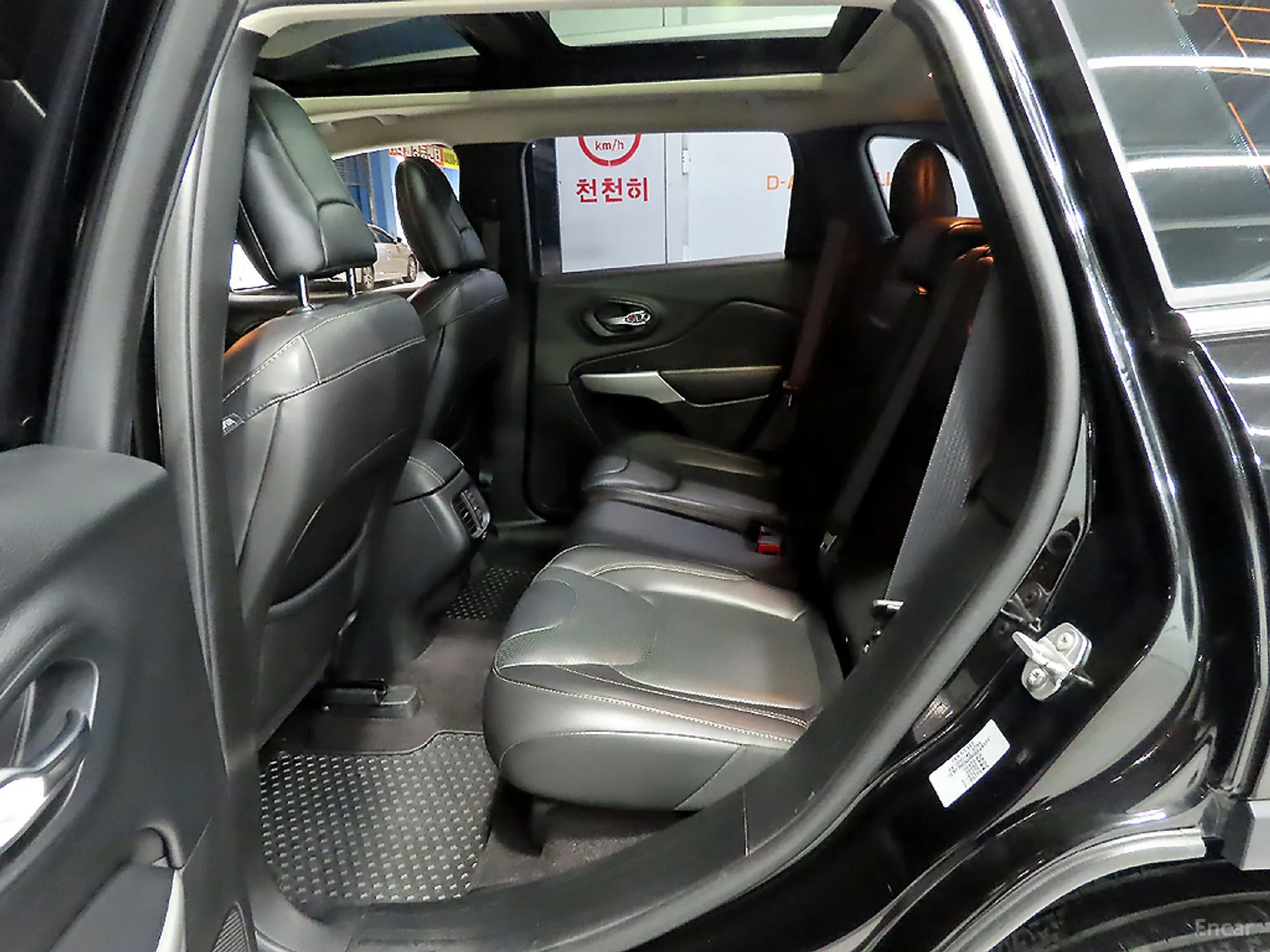 Jeep Cherokee (KL) превью 7