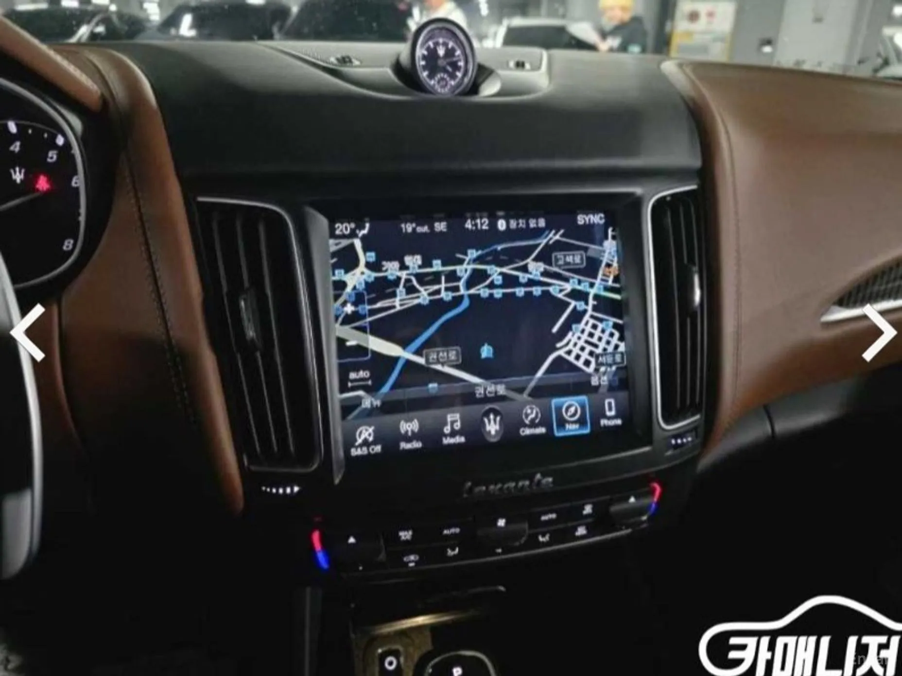 Maserati Levante превью 13