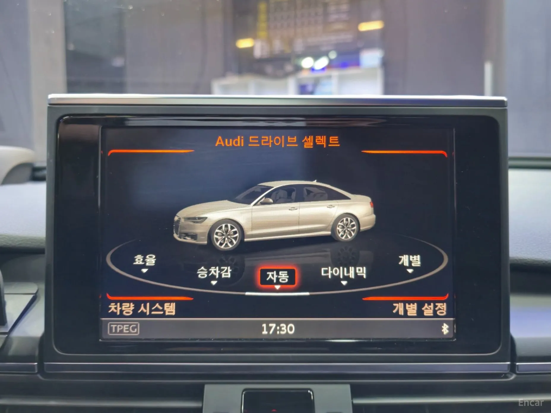 Audi New A6 превью 14