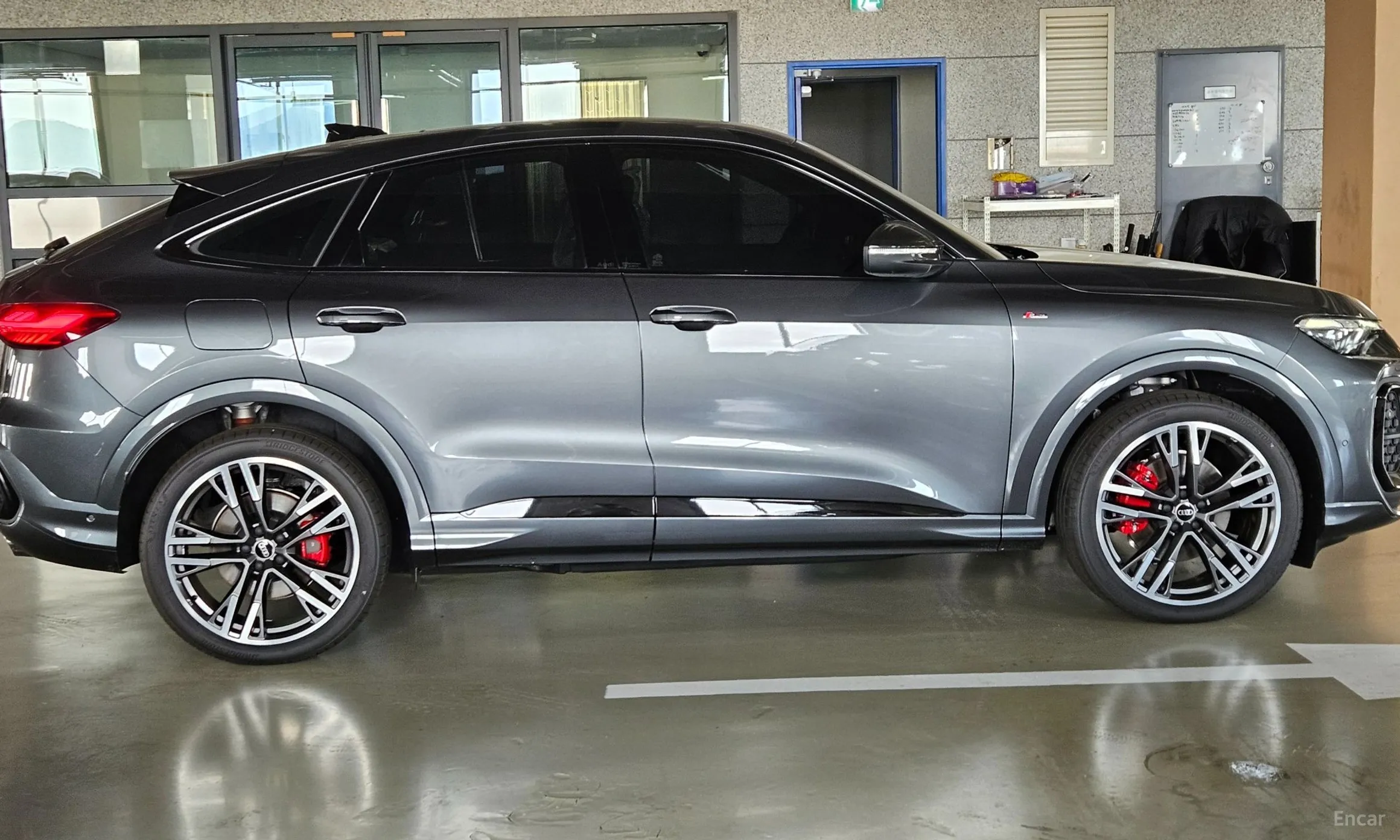Audi Q5 (80a) превью 5