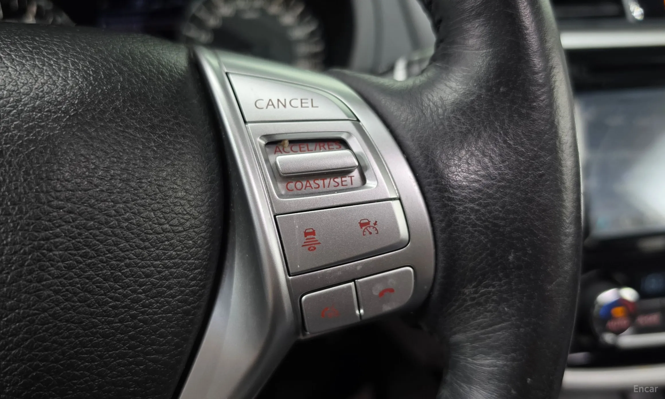 Nissan Altima превью 15