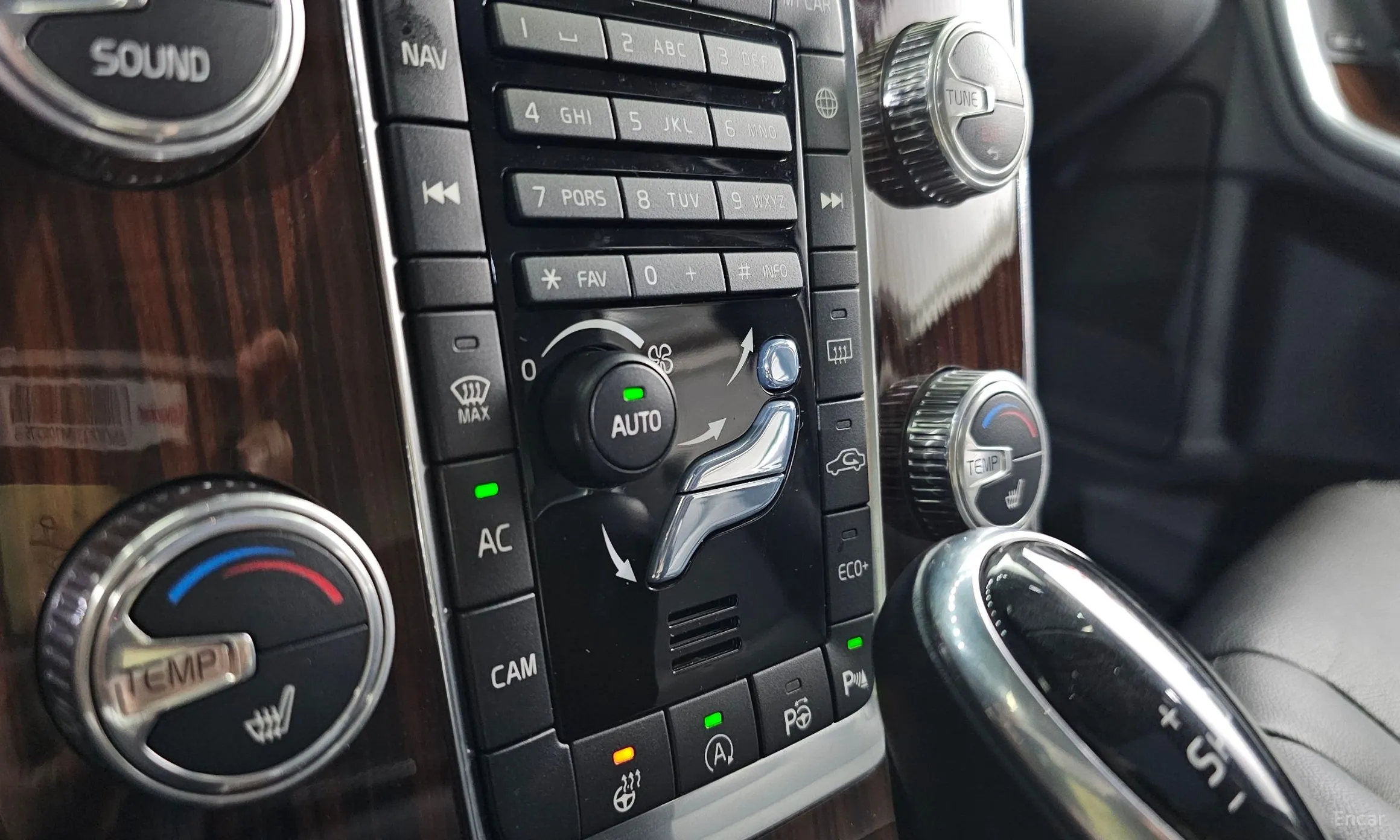 Volvo S60 превью 17