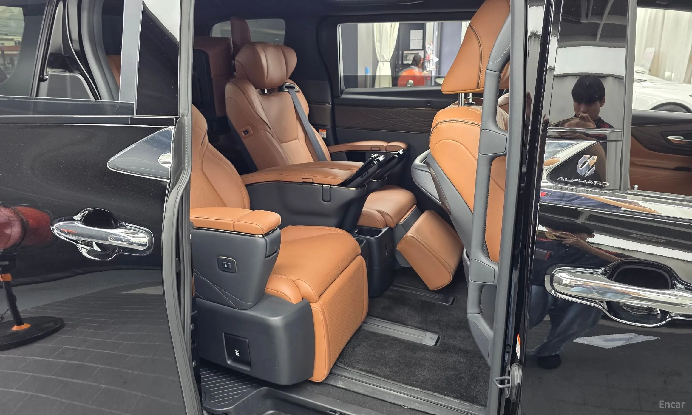 Toyota Alphard 4th Generation превью 12