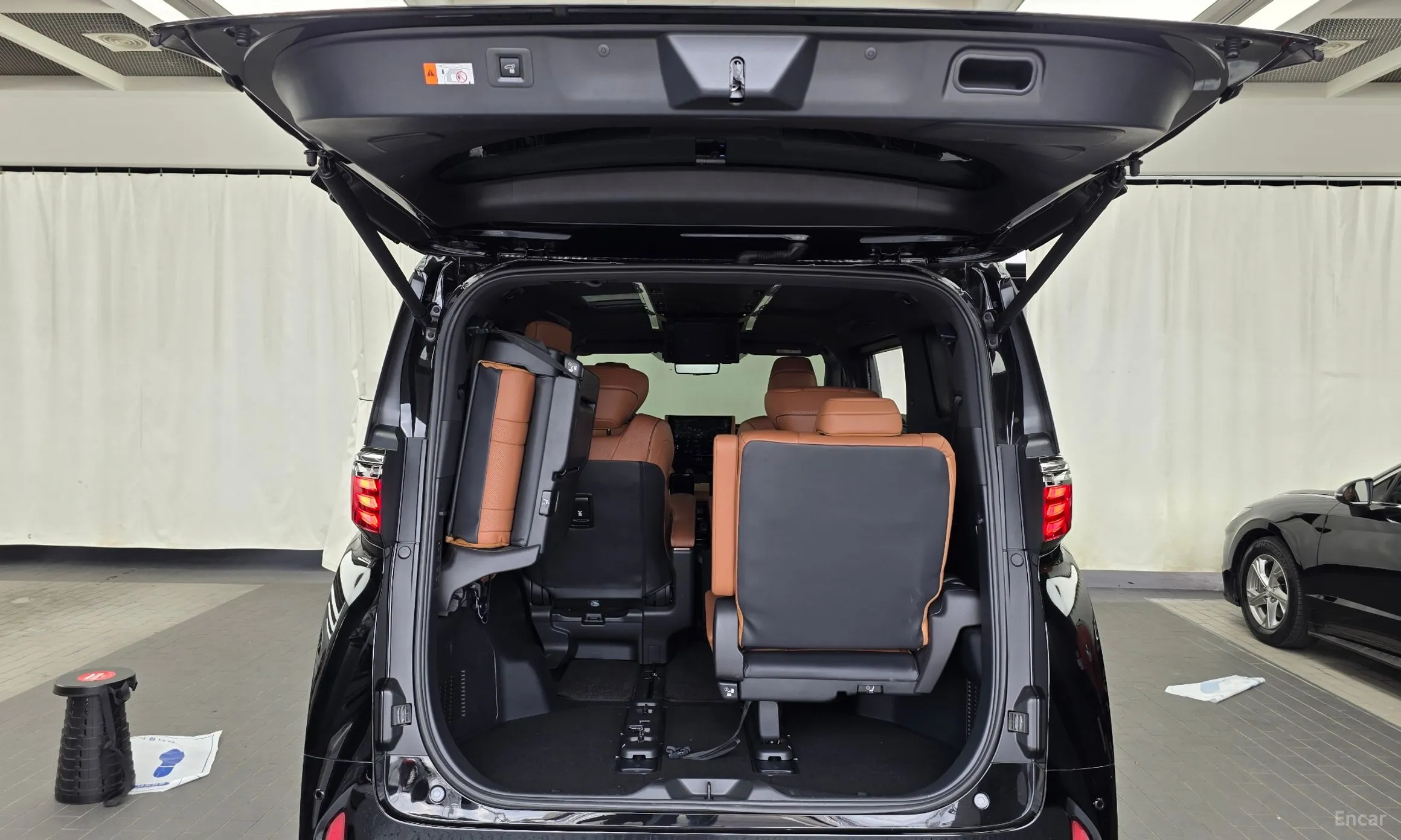 Toyota Alphard 4th Generation превью 20