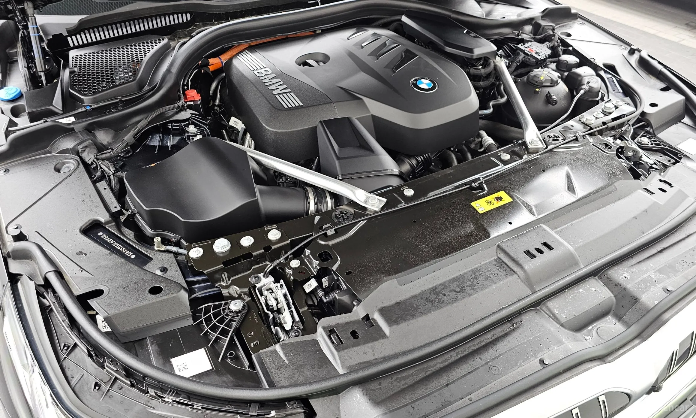 BMW 5 Series (G60) превью 6