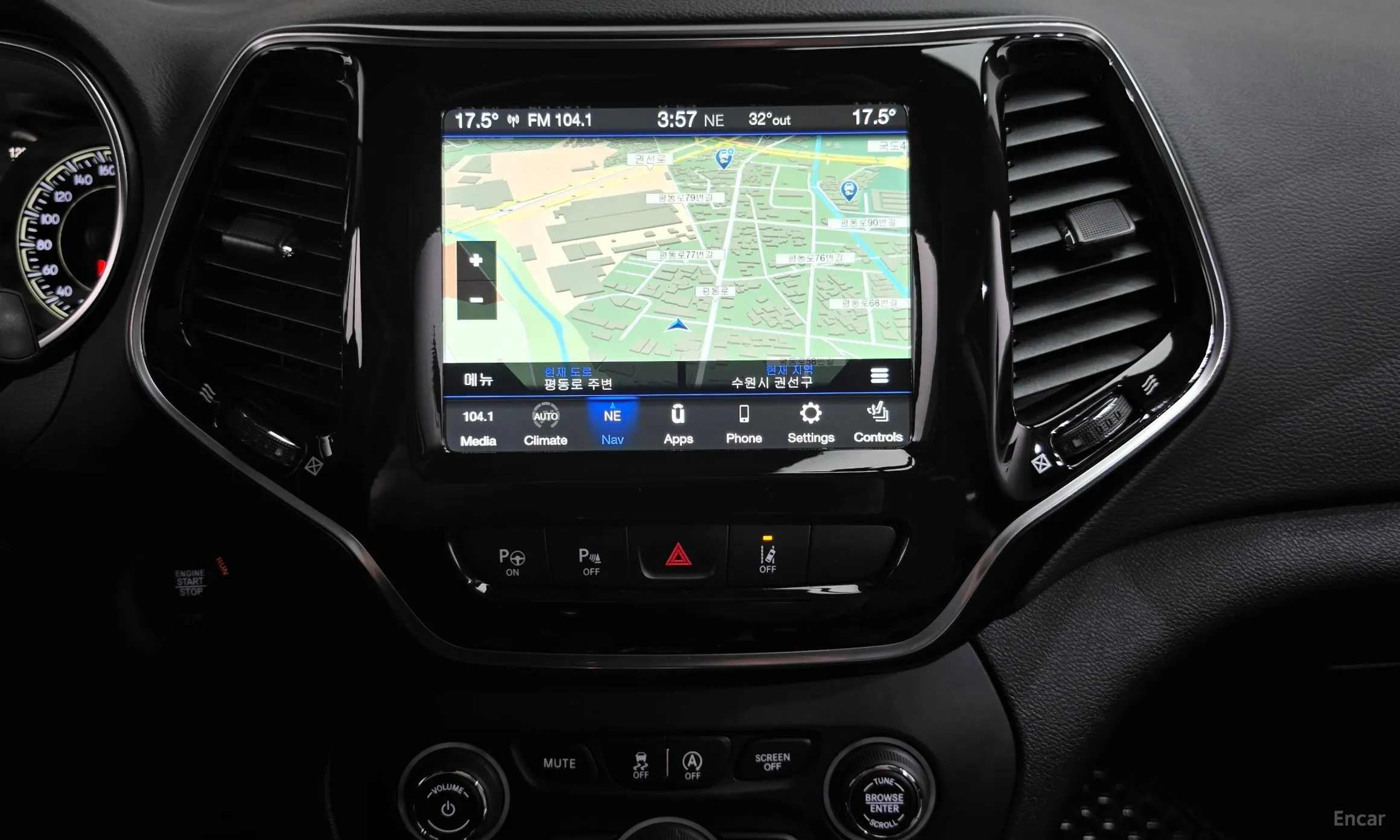 Jeep Cherokee (KL) превью 12
