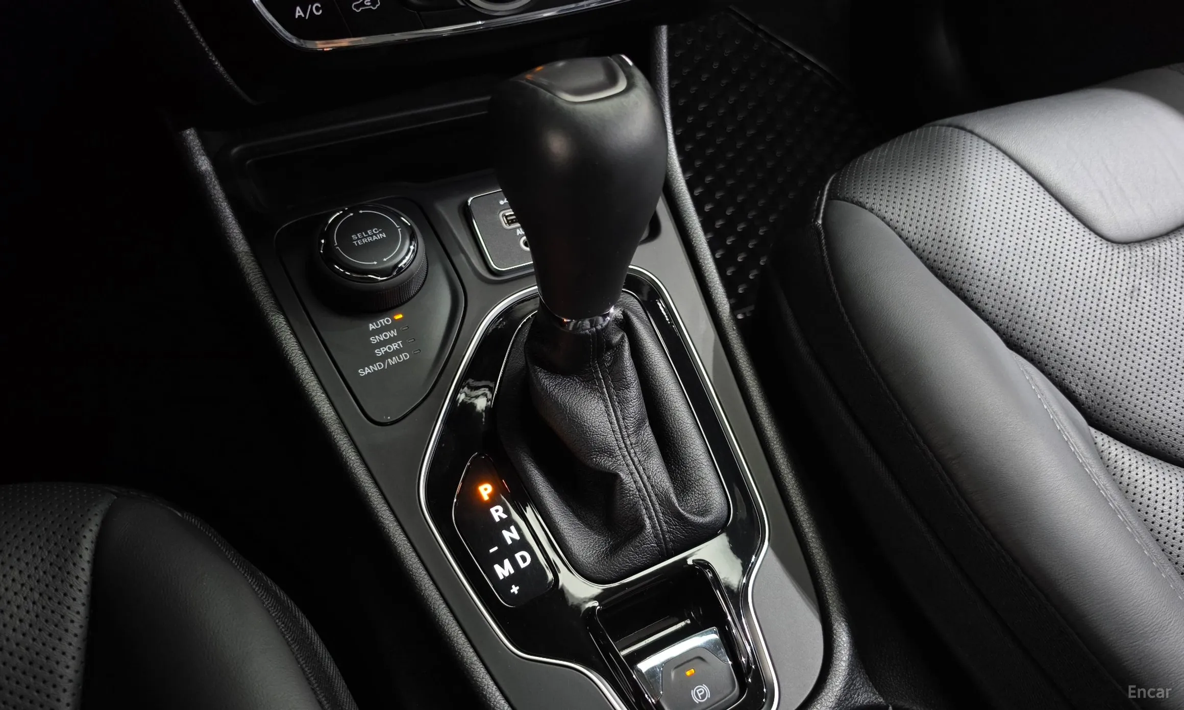 Jeep Cherokee (KL) превью 9