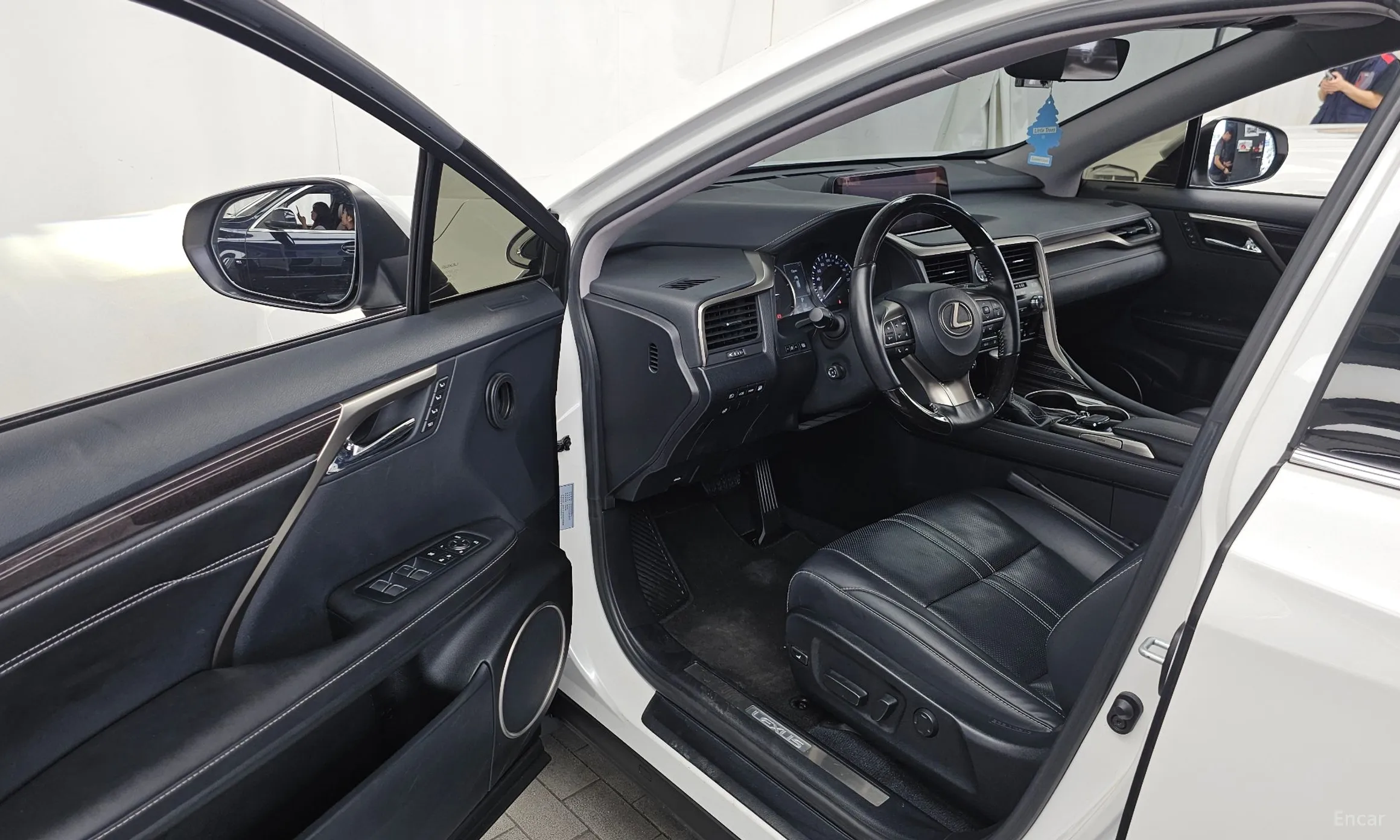 Lexus RX450h Gen 4 превью 10