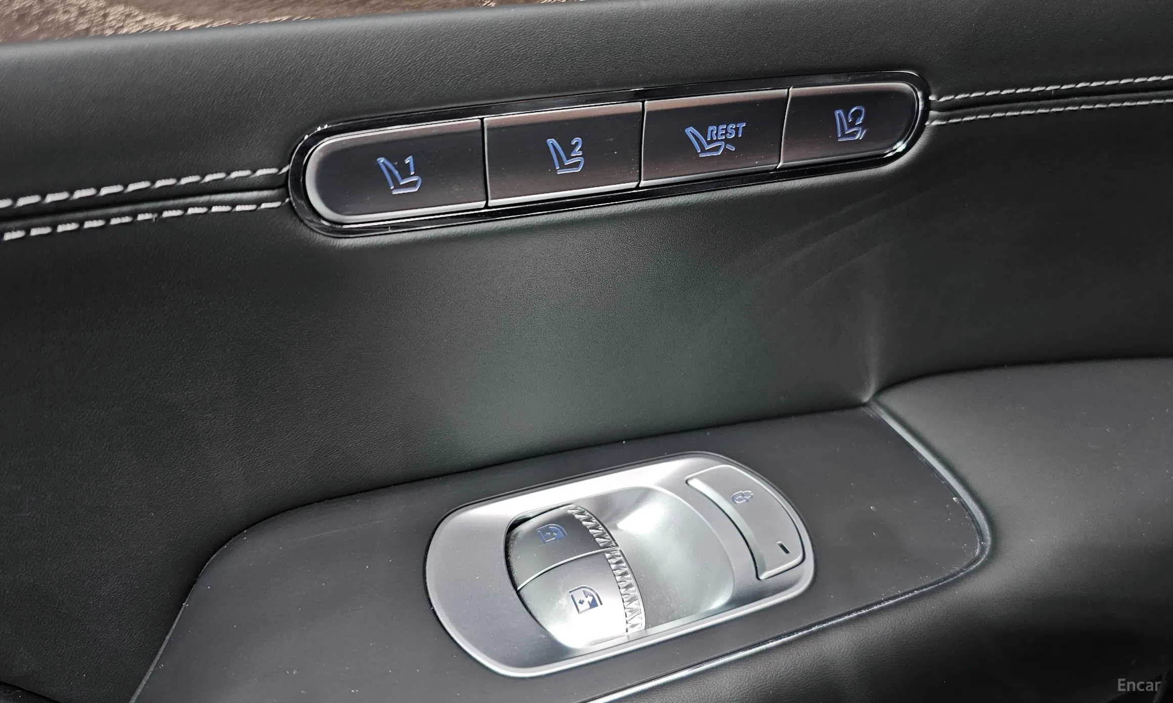 Genesis G90 (RS4) превью 20