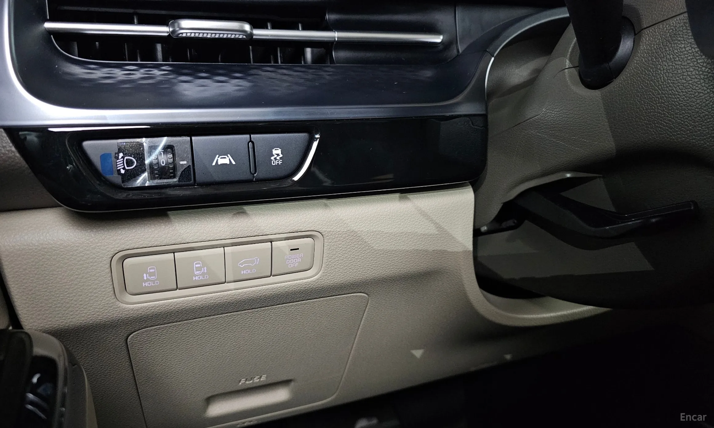 Kia Carnival Gen 4 превью 14