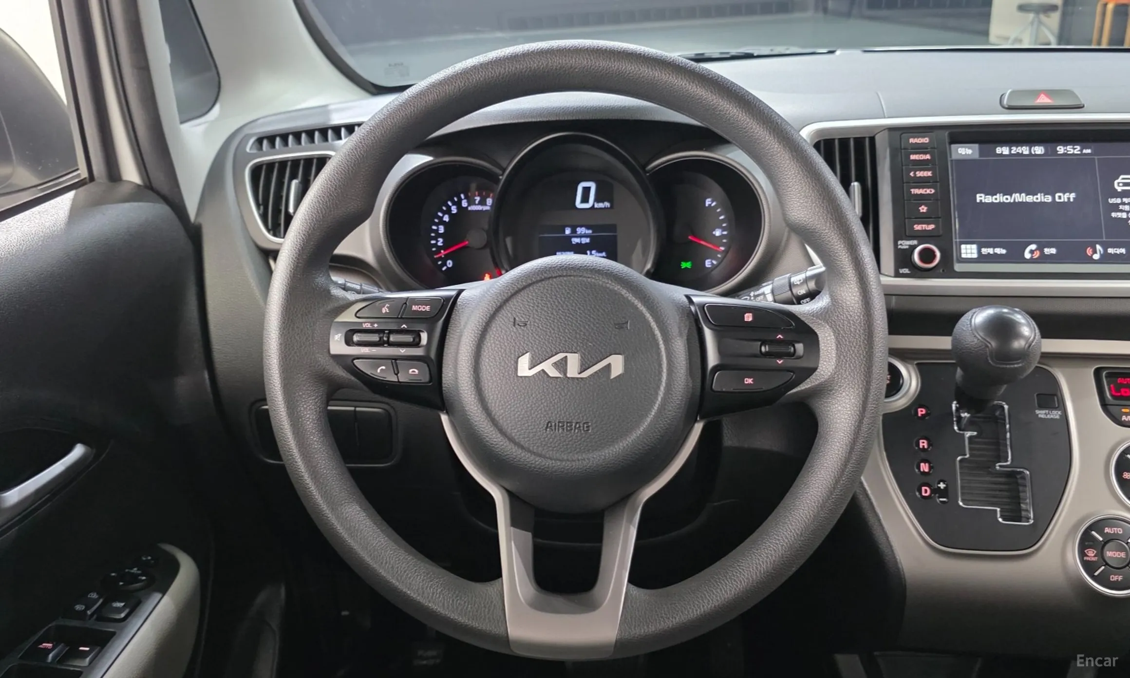 Kia Ray превью 12