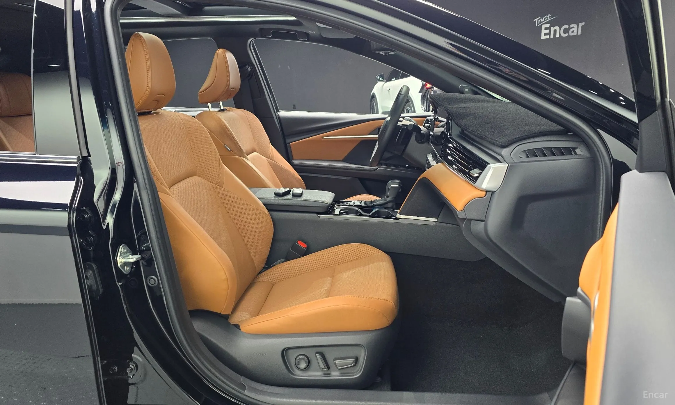 Toyota Camry (XV80) превью 10