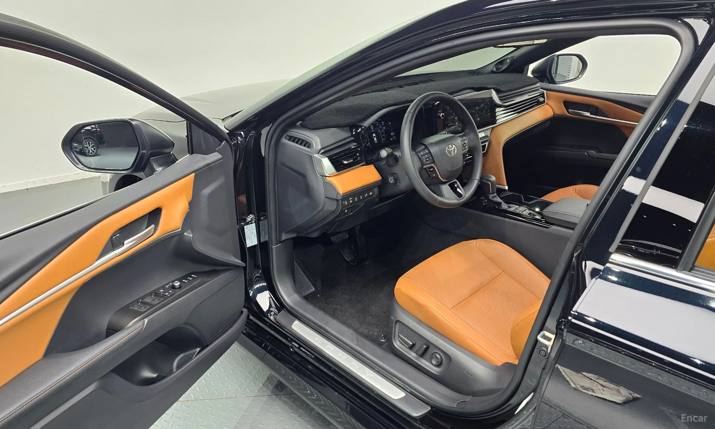 Toyota Camry (XV80) превью 11