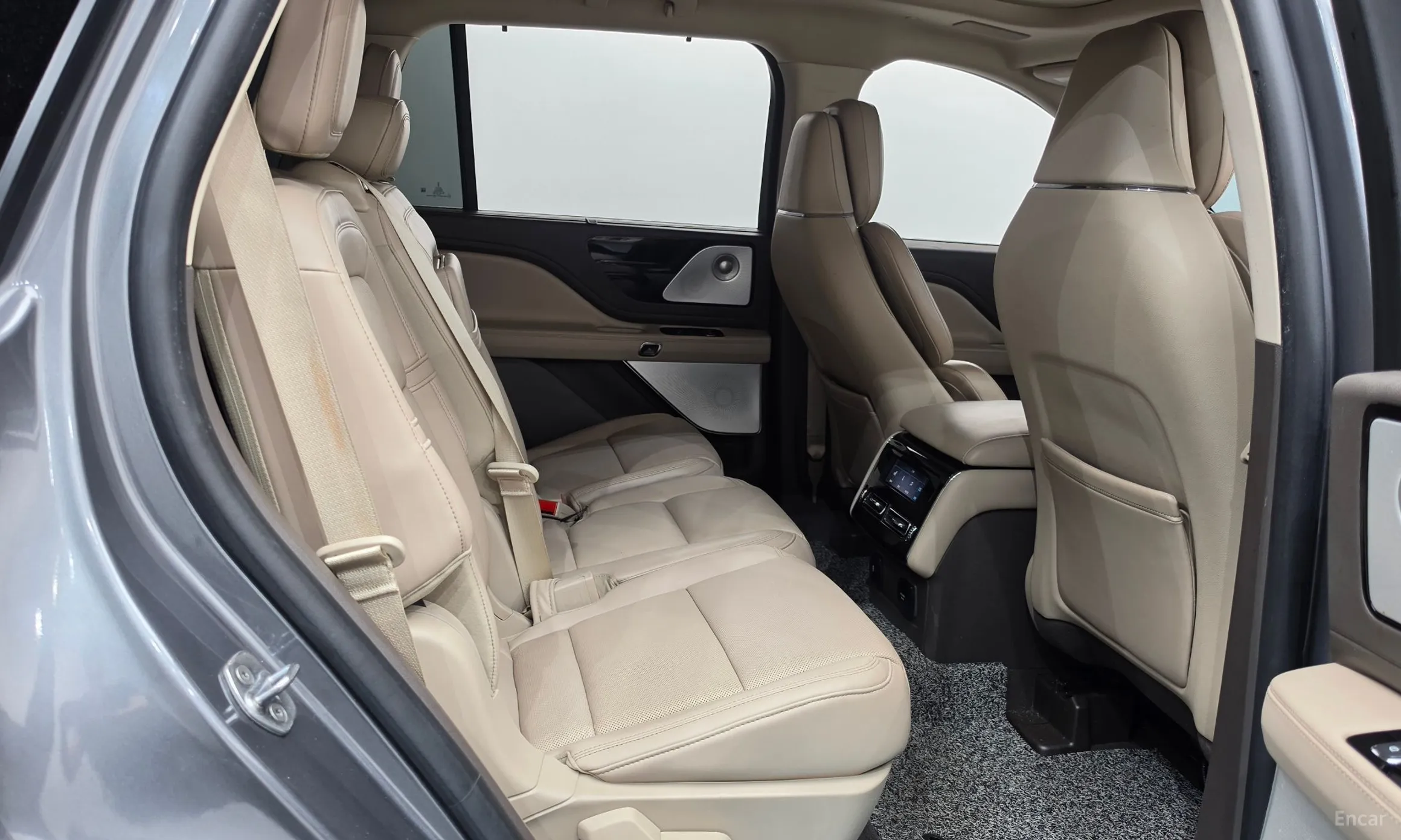 Lincoln Aviator 2nd Generation превью 11